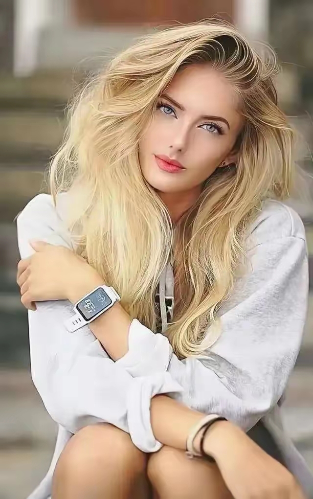 德国短跑运动员,被称为世界最性感运动员之一