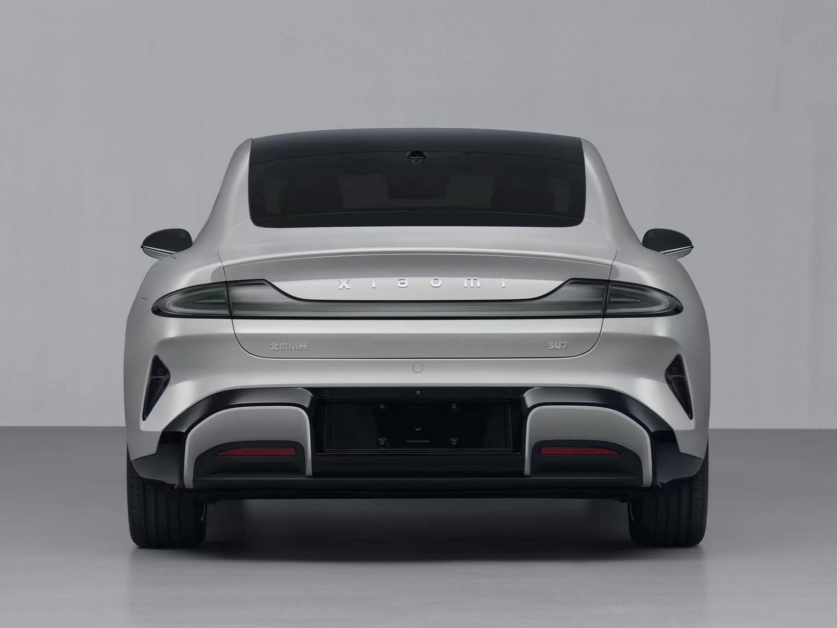 u1s1 小米汽车这个su7尾部设计的有点儿意思[坏笑]#小米汽车