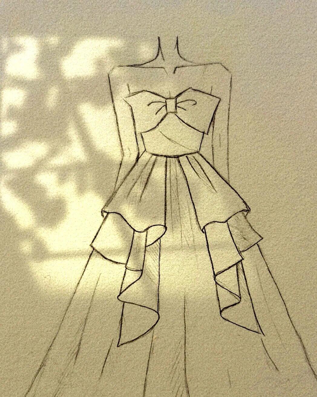 裙子是很多绘画作品中常见的元素,无论是简单的日常穿搭