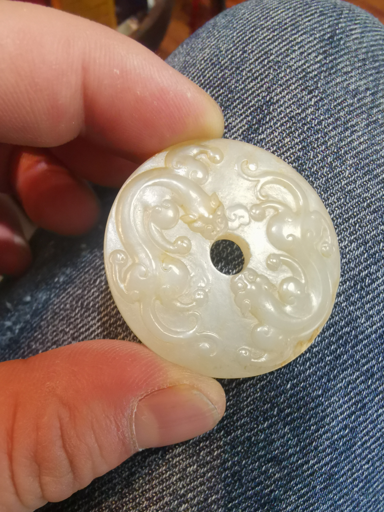 99龙纹玉佩,古韵今风78  95第一次拿到这个玉佩,就被那细腻的