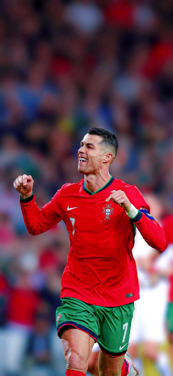 c罗在只被红牌禁赛一场对阵亚美尼亚的欧预赛,他可以参加2026年世界杯