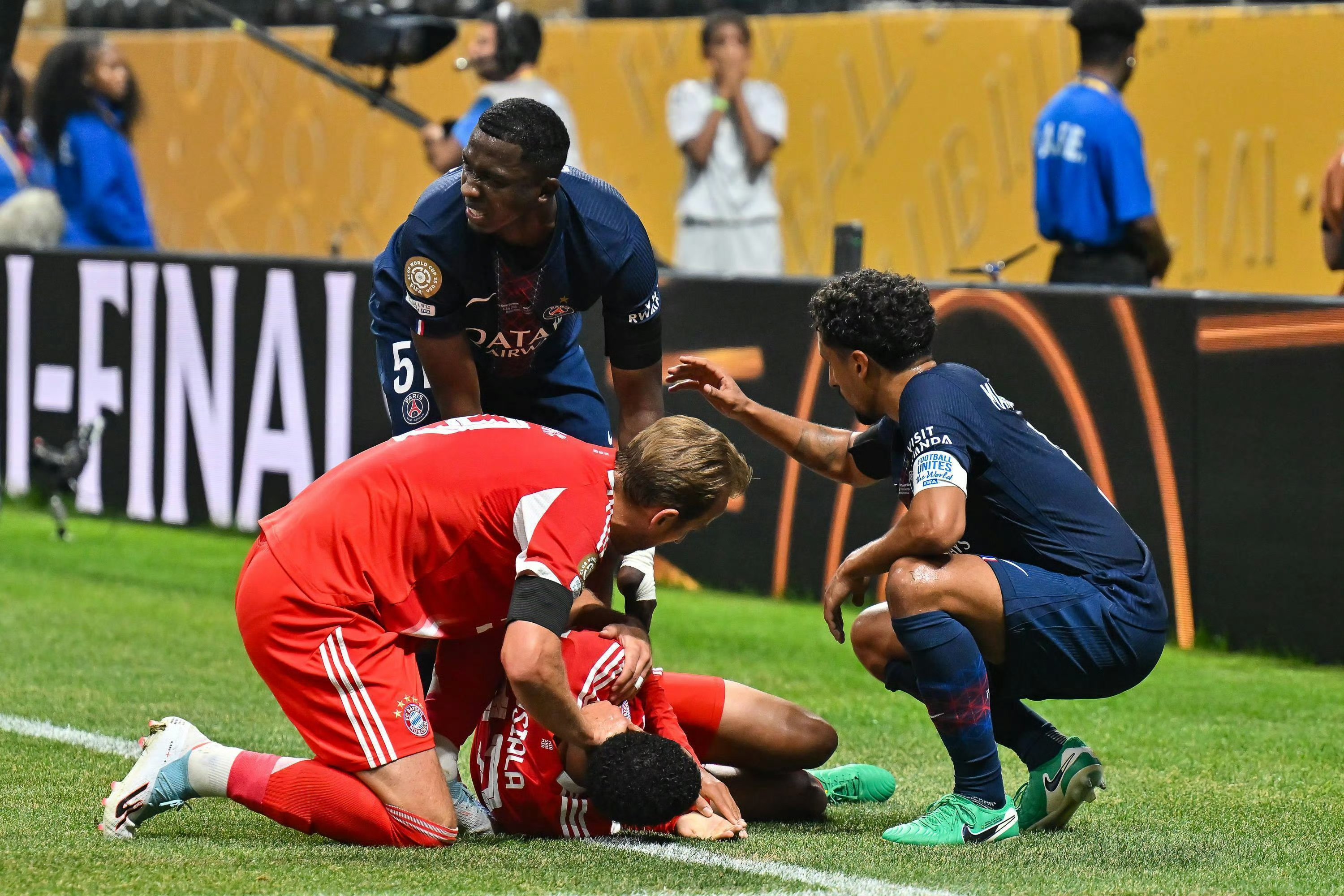 世界杯西 班牙队巅 峰表现回相关图片3