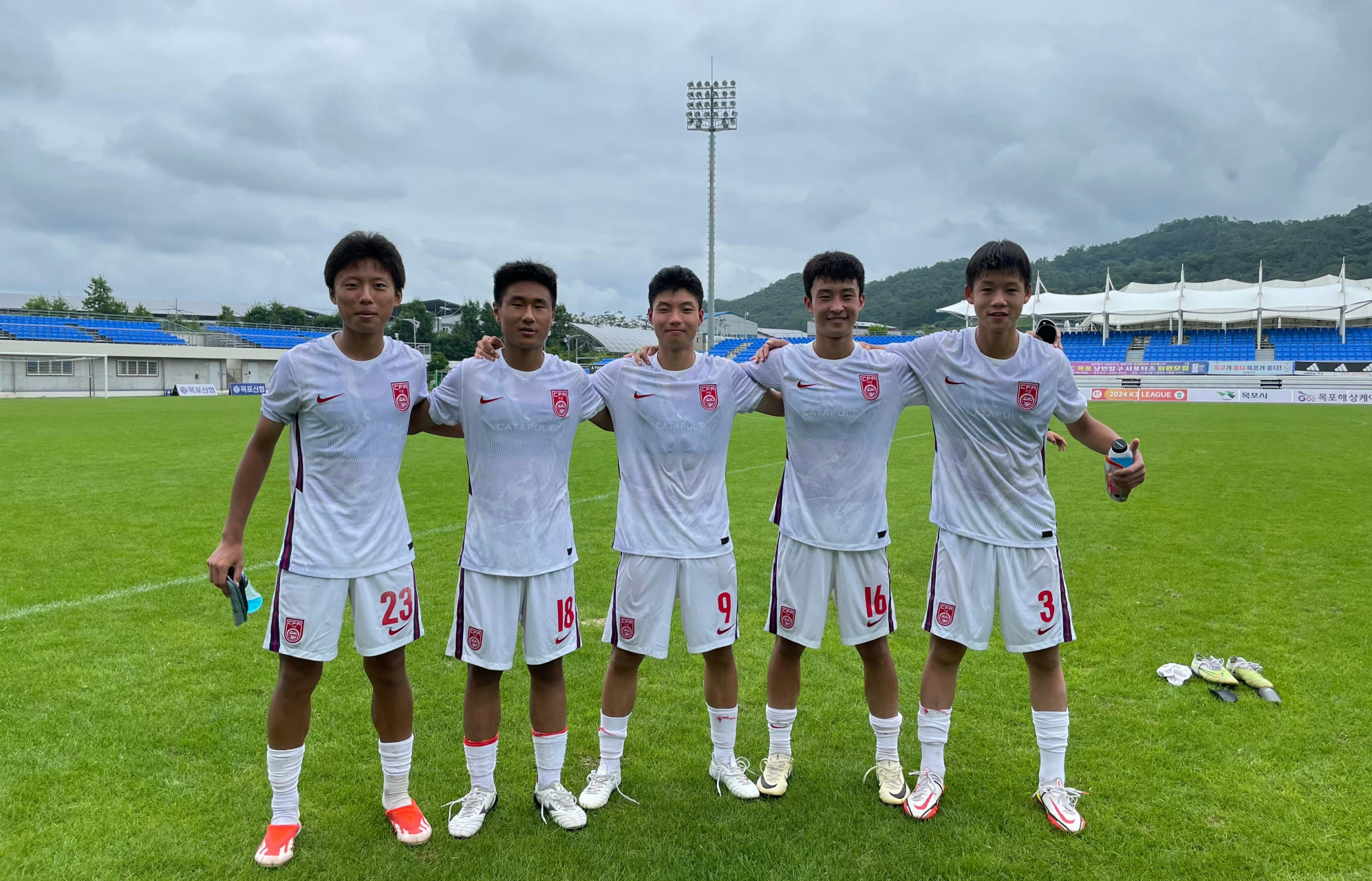 中韩热身赛,中国u15国少4:1大胜韩国u15,u15国少的邝兆镭,万项,梁仕宇