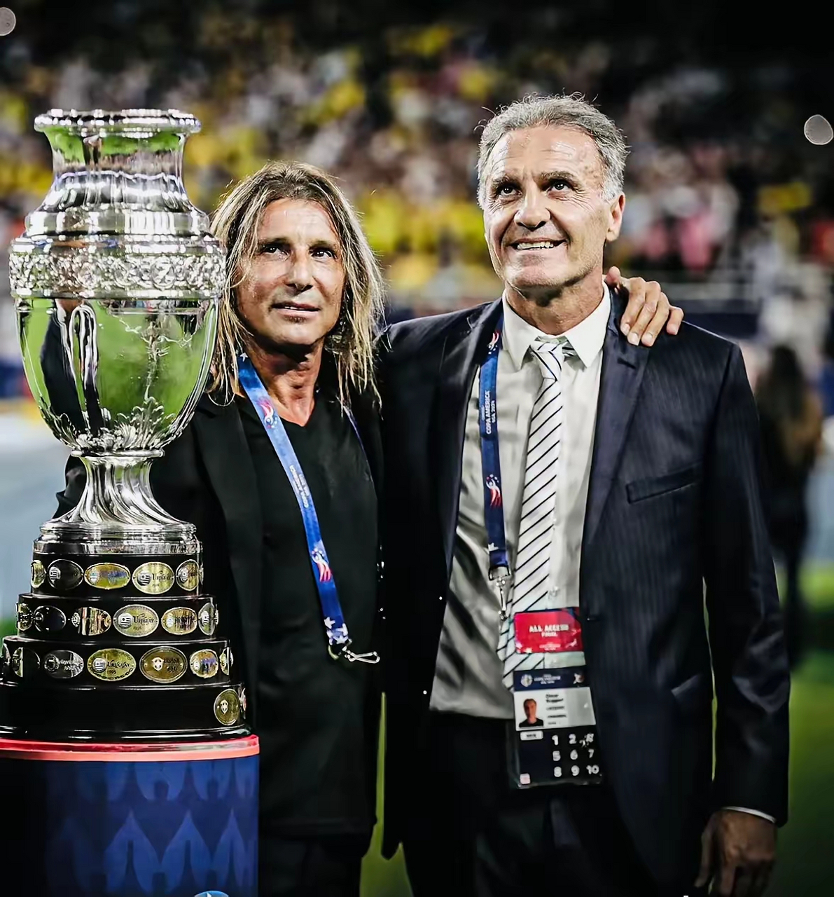 美洲杯决赛后,阿根廷后防悍将鲁杰里和风之子卡尼吉亚和美洲杯冠军