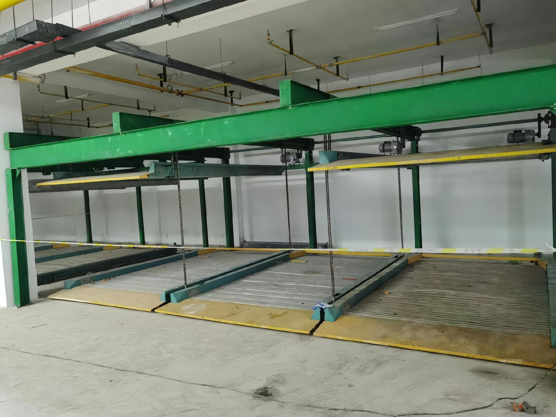侧喷集热罩立体车库喷淋怎么布置地下车位固定式防火挡板机械车位喷淋