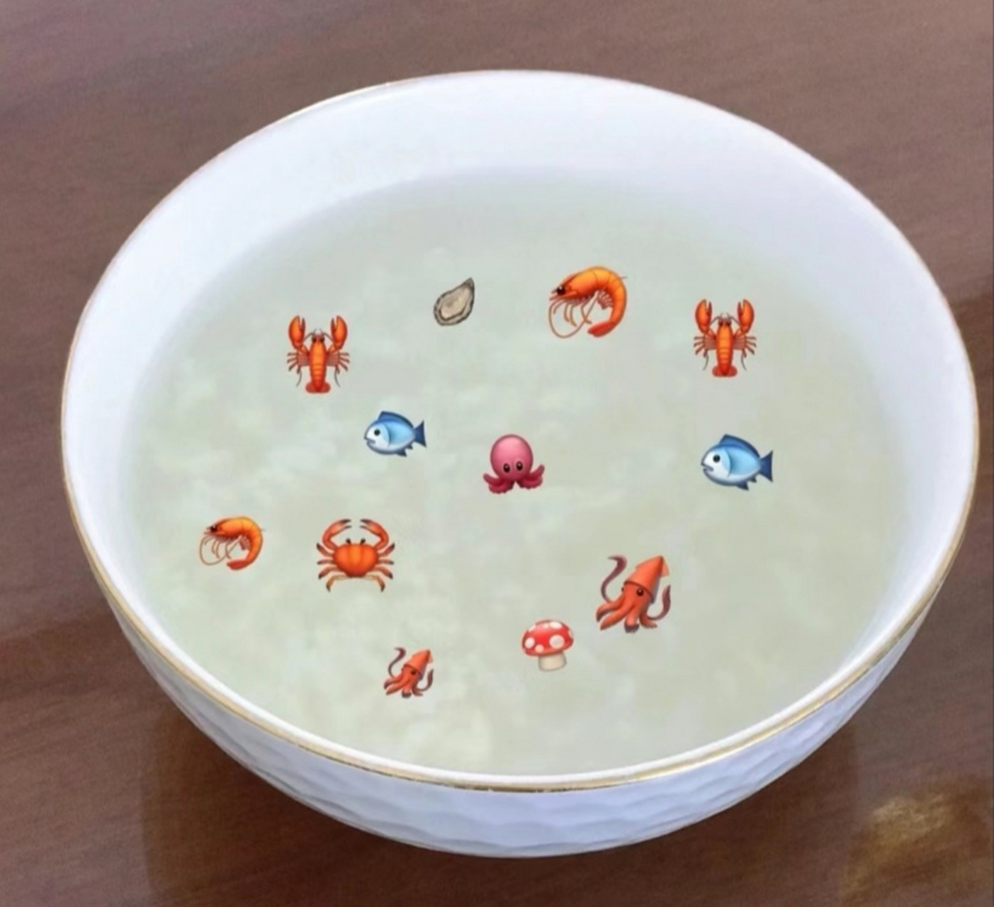 今晚就简单吃份海鲜粥吧.#搞笑
