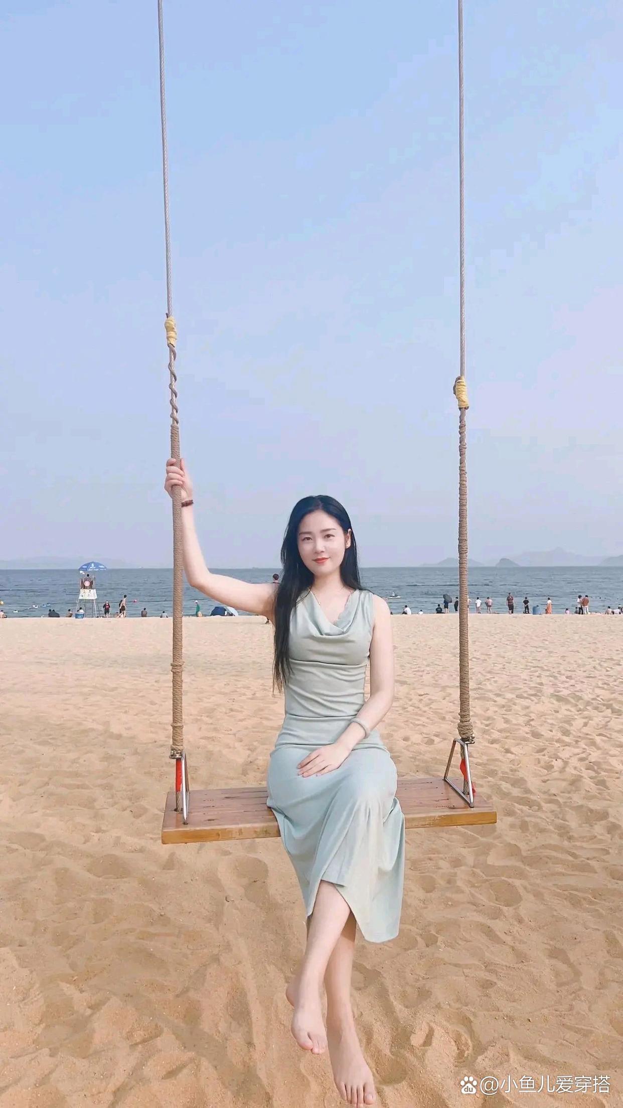 日常穿搭#美丽动人的美女,#美女# 我在大梅沙等你