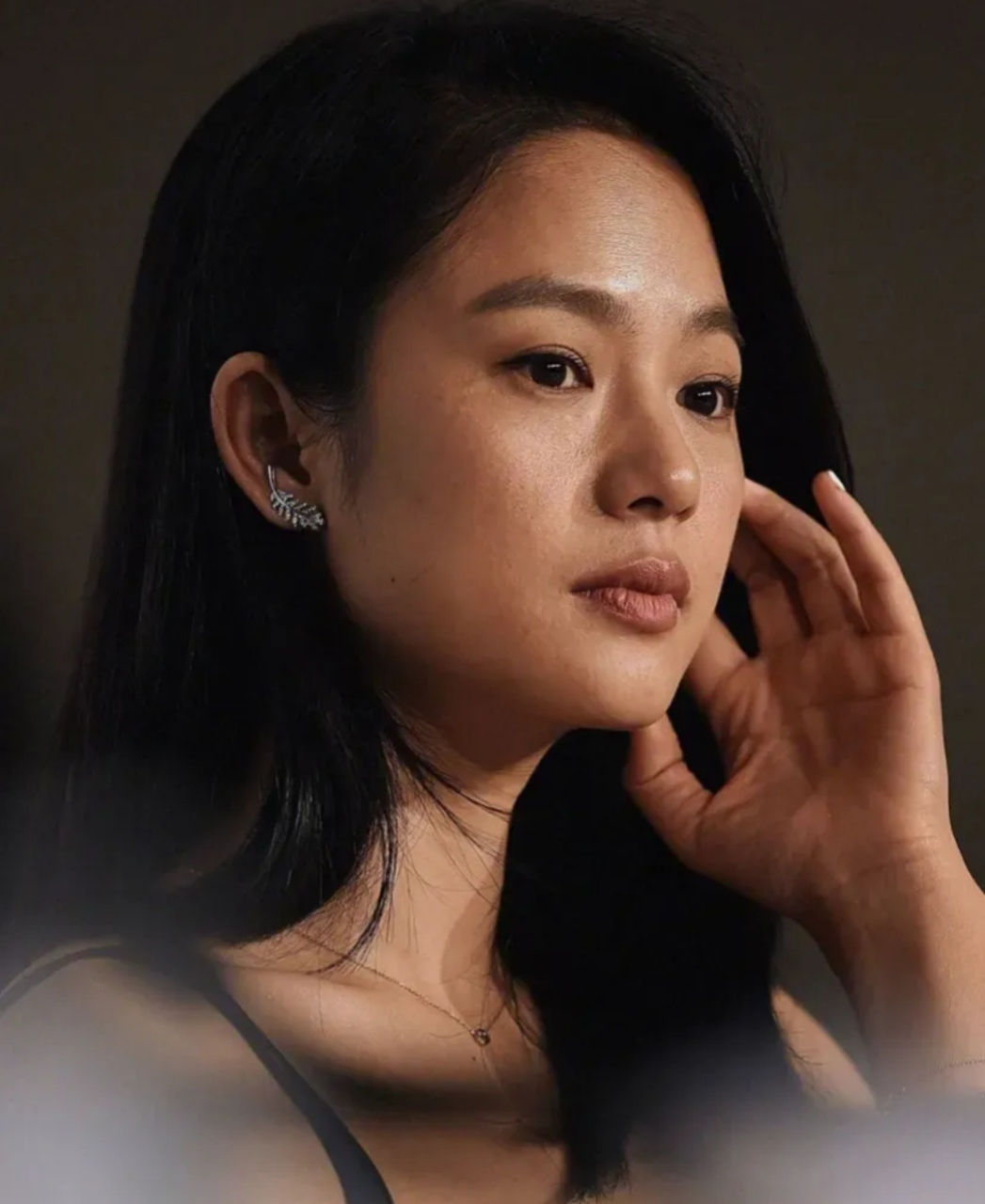周韵能做到在镜头面前,如此大方坦然的呈现出真实状态,本身就是很难