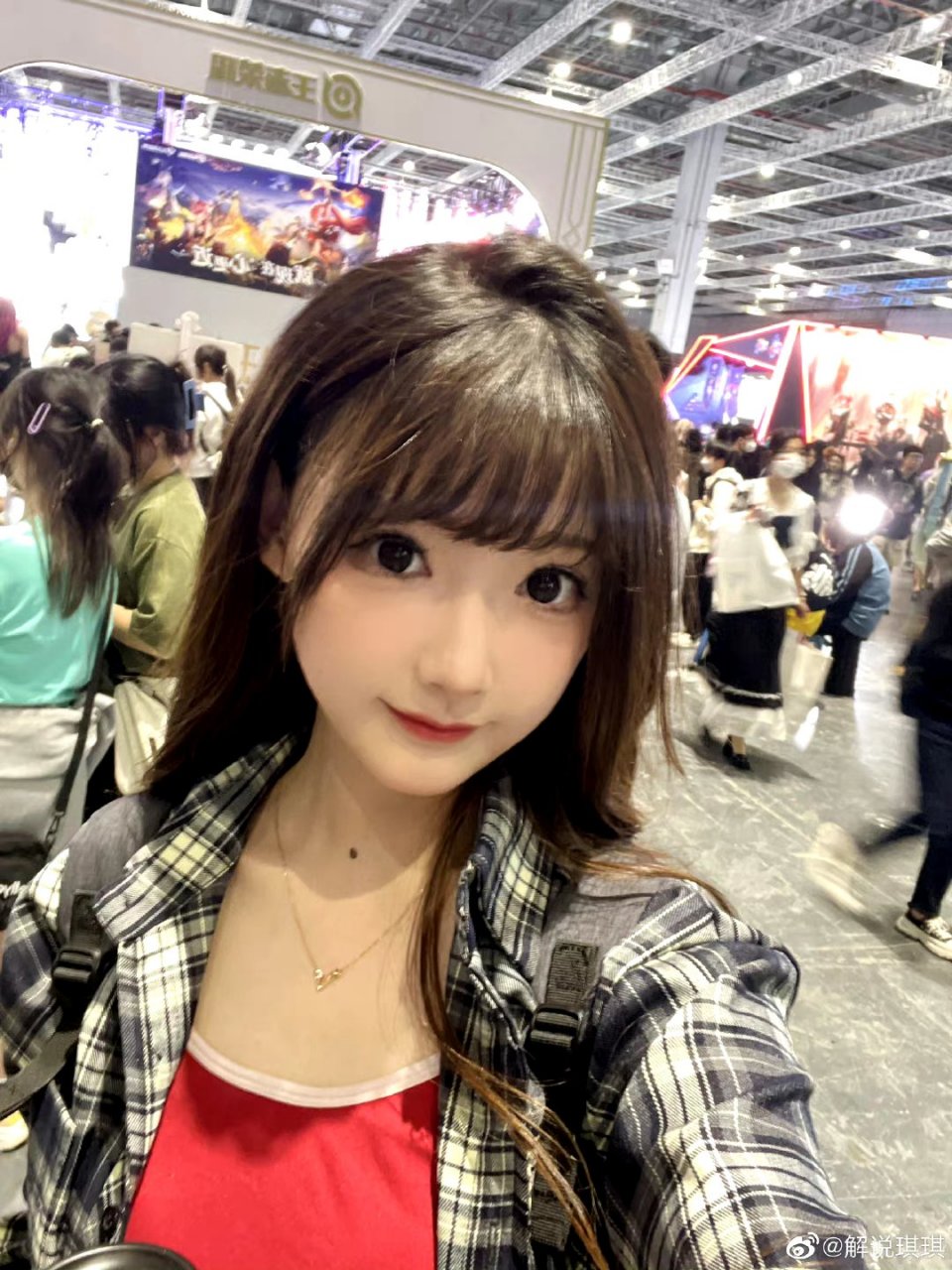 王者荣耀解说琪琪, 好像有一首"爱情诗": 欺琪琪,骑琪琪,弃琪琪,琪琪