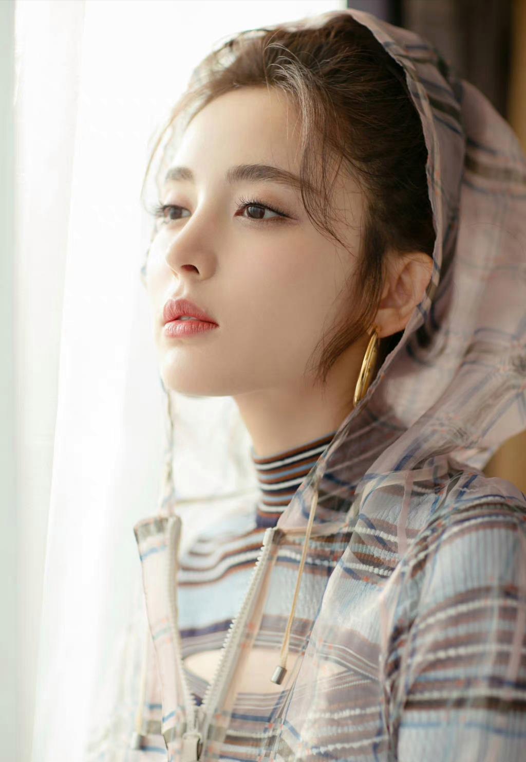 我意 … 女演员即便是40岁00后女明星05后女明星00后美女明星中国30位