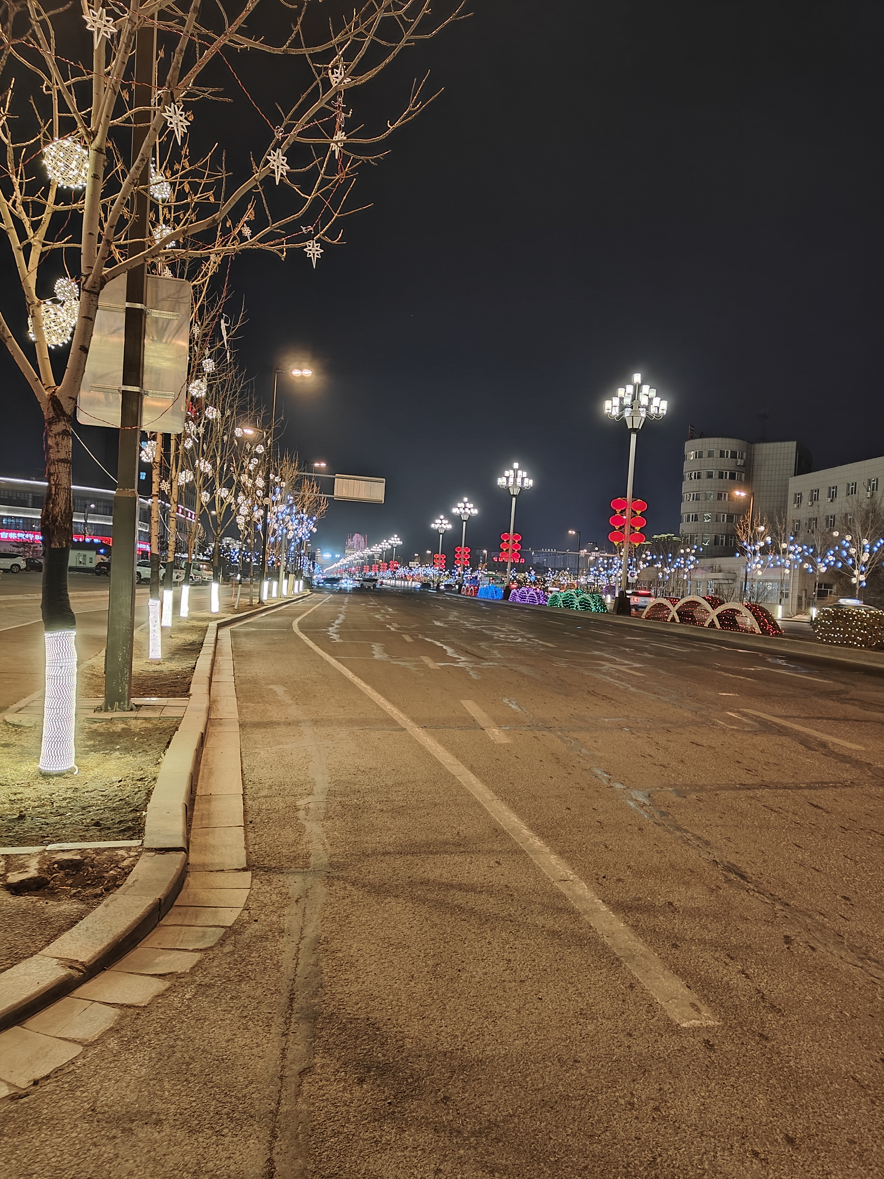 城市路灯夜晚图片