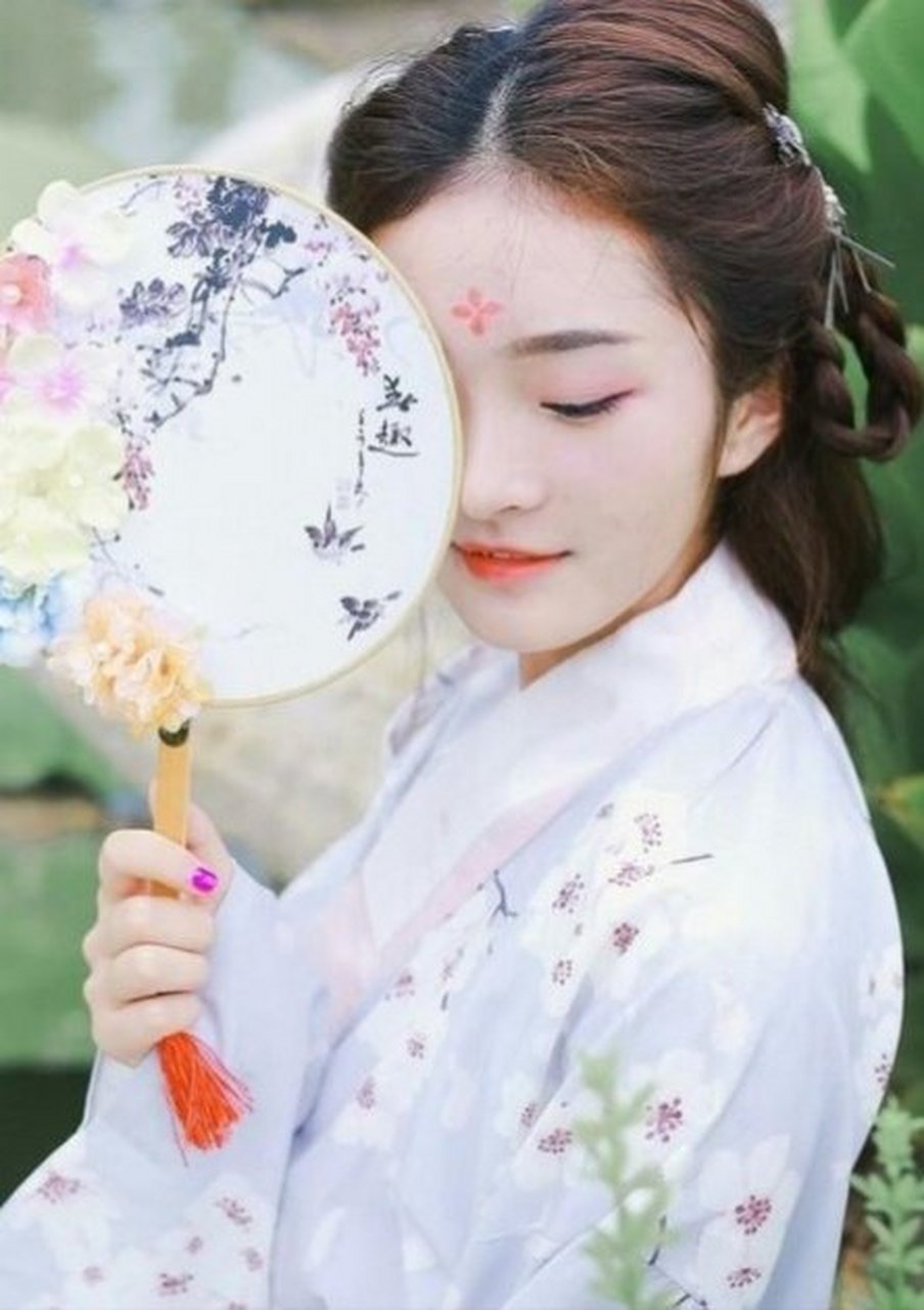 每日打卡#  河满子  夙愿难了(新韵)  难了平生夙愿, 可曾动过真心?