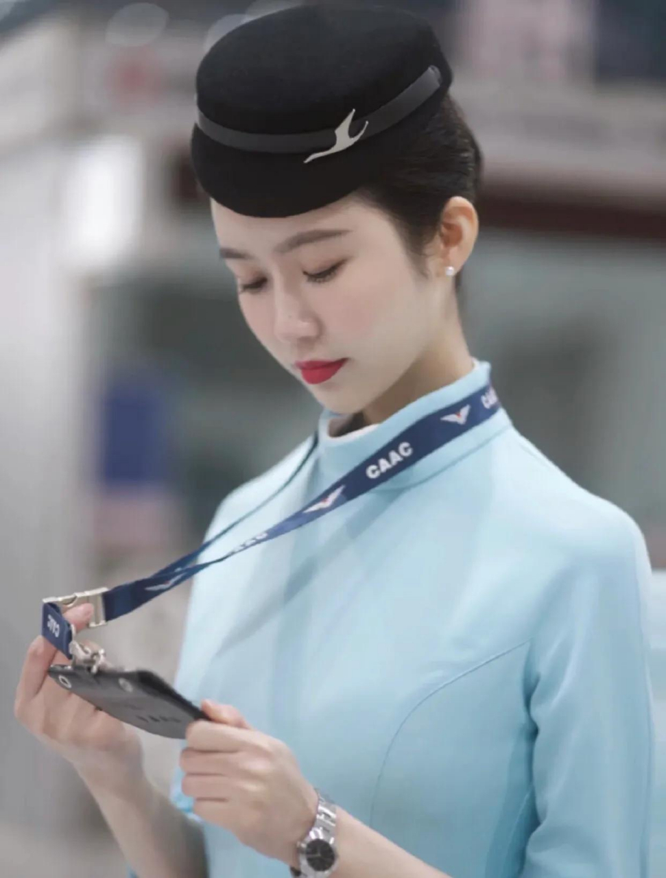 有人说厦航空姐是永远的神,您看是吗?