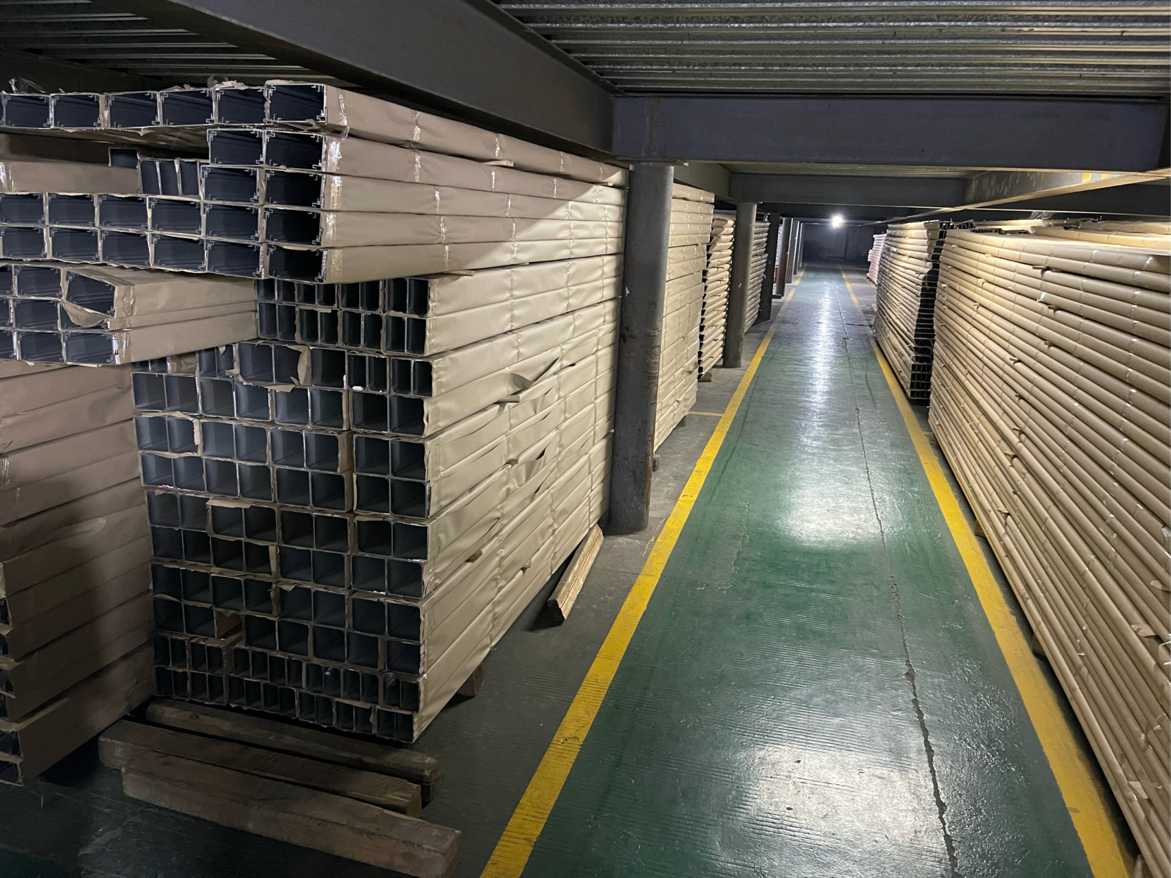 厚积薄发工业材,永利坚工业铝材周日发货.