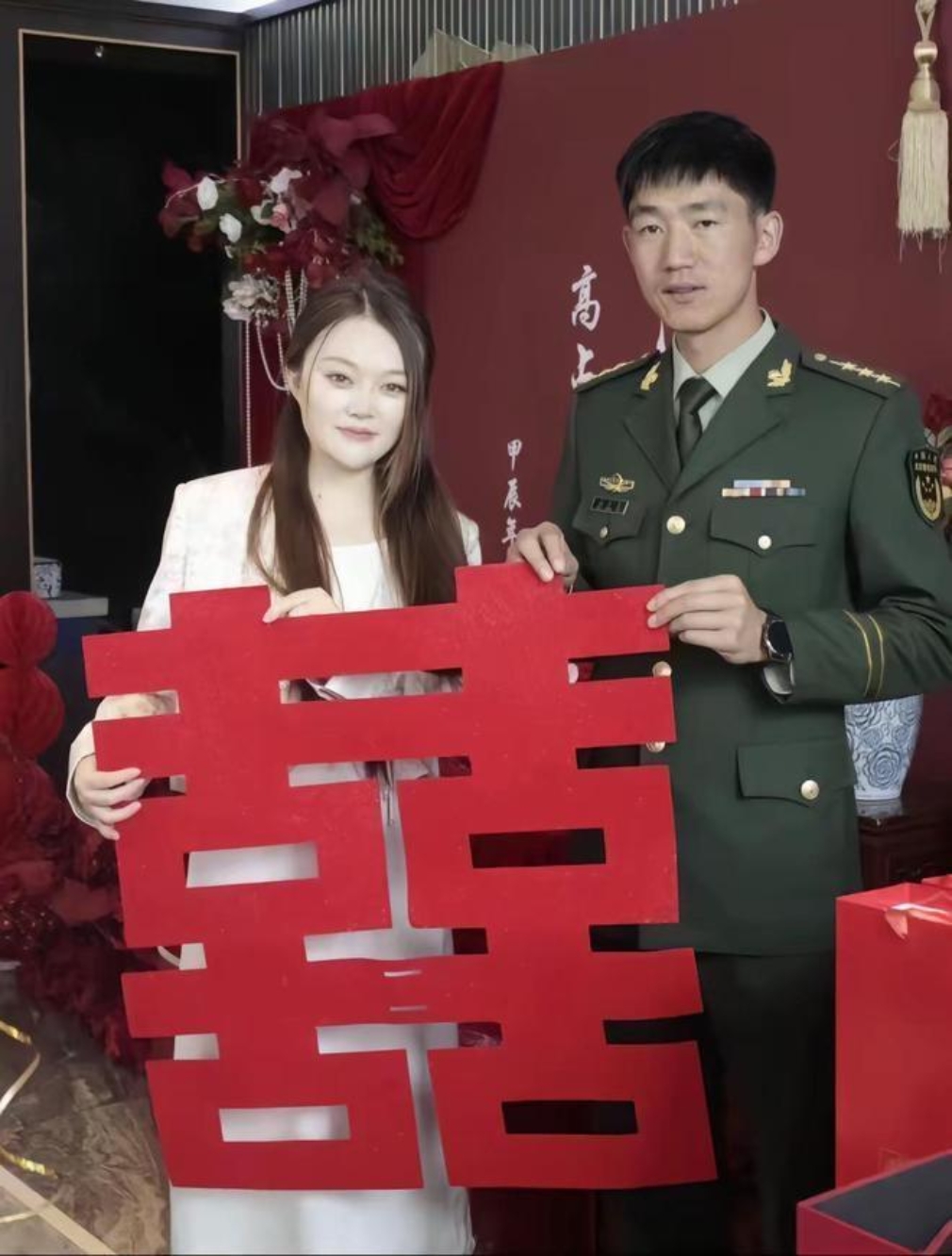 变形记里的高占喜已经长大了,这不从部队回来就要结婚了!