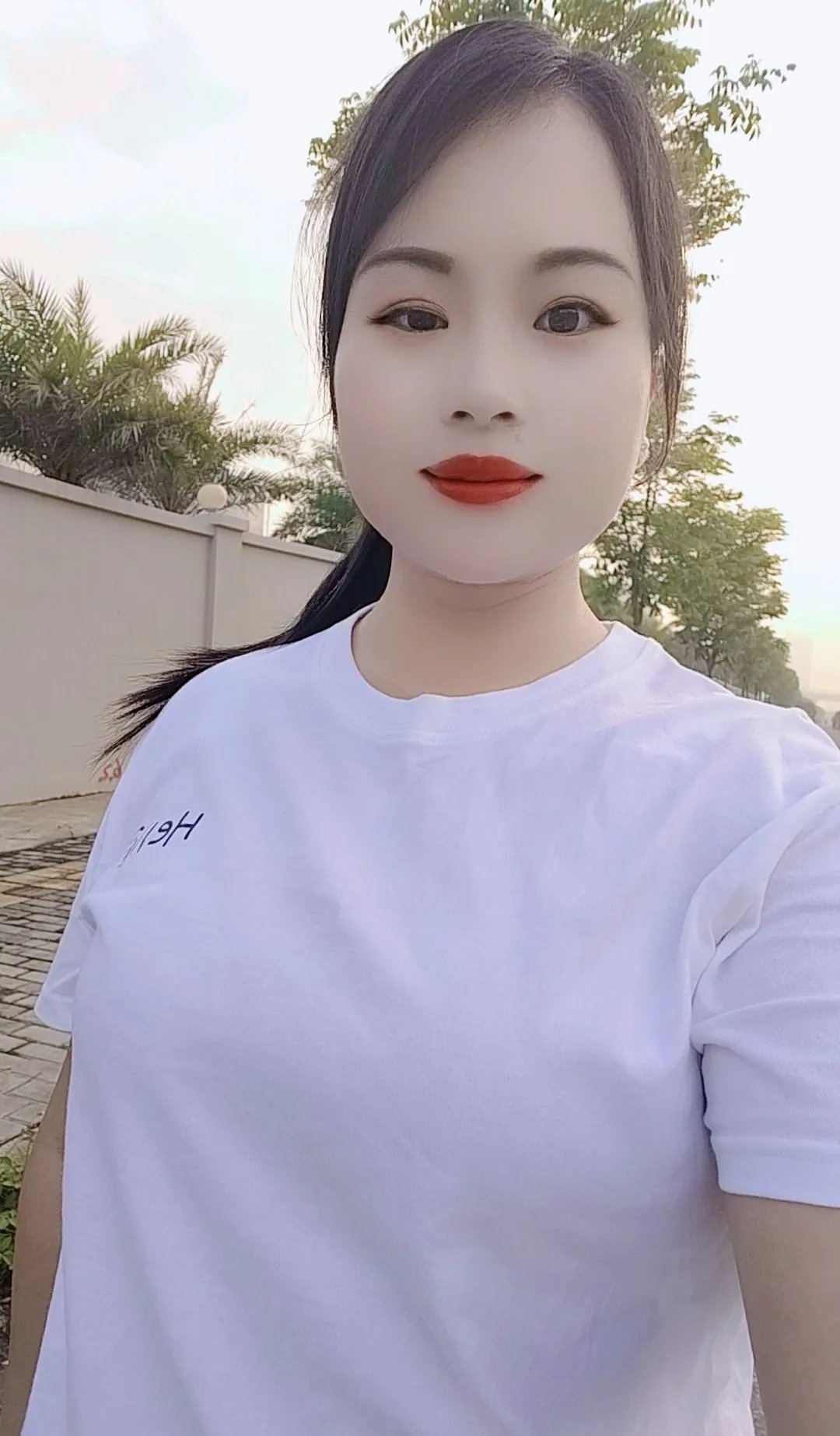 贵州有个妇女离婚后嫁给了村里一个男的然后他们一起去了浙江打工