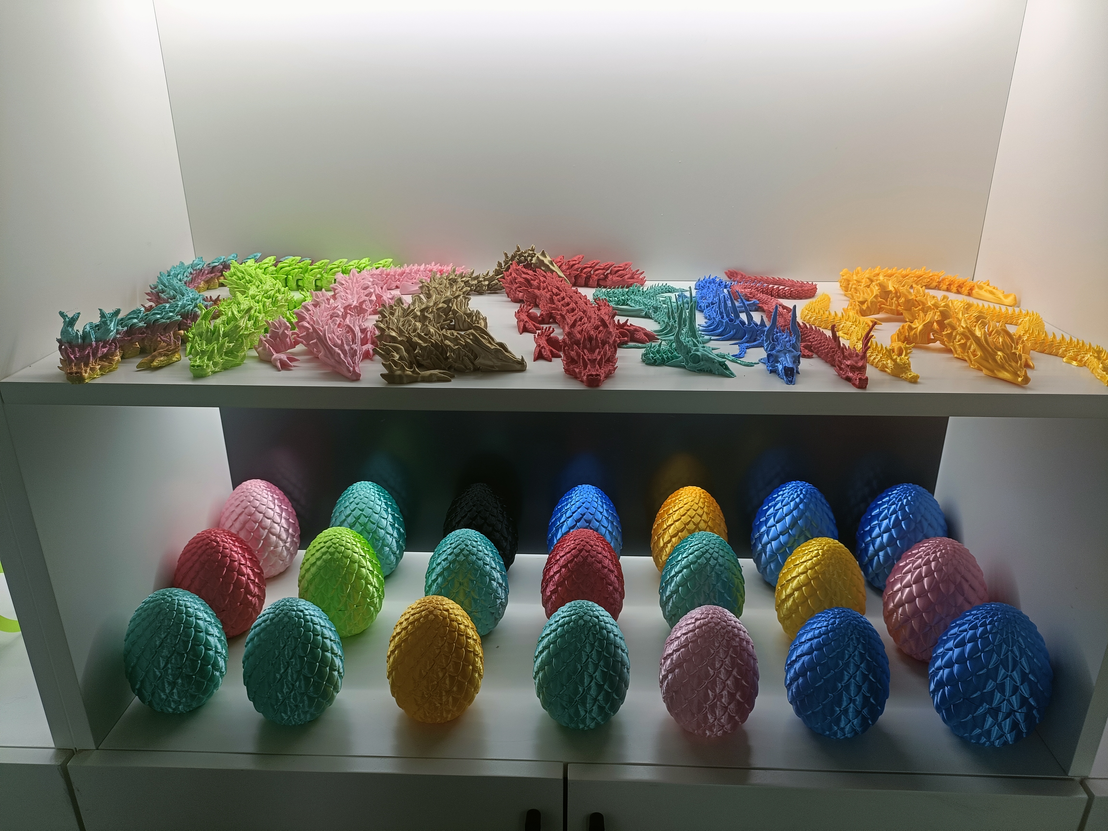 用新材料运用3d打印的工艺品,花瓶等.