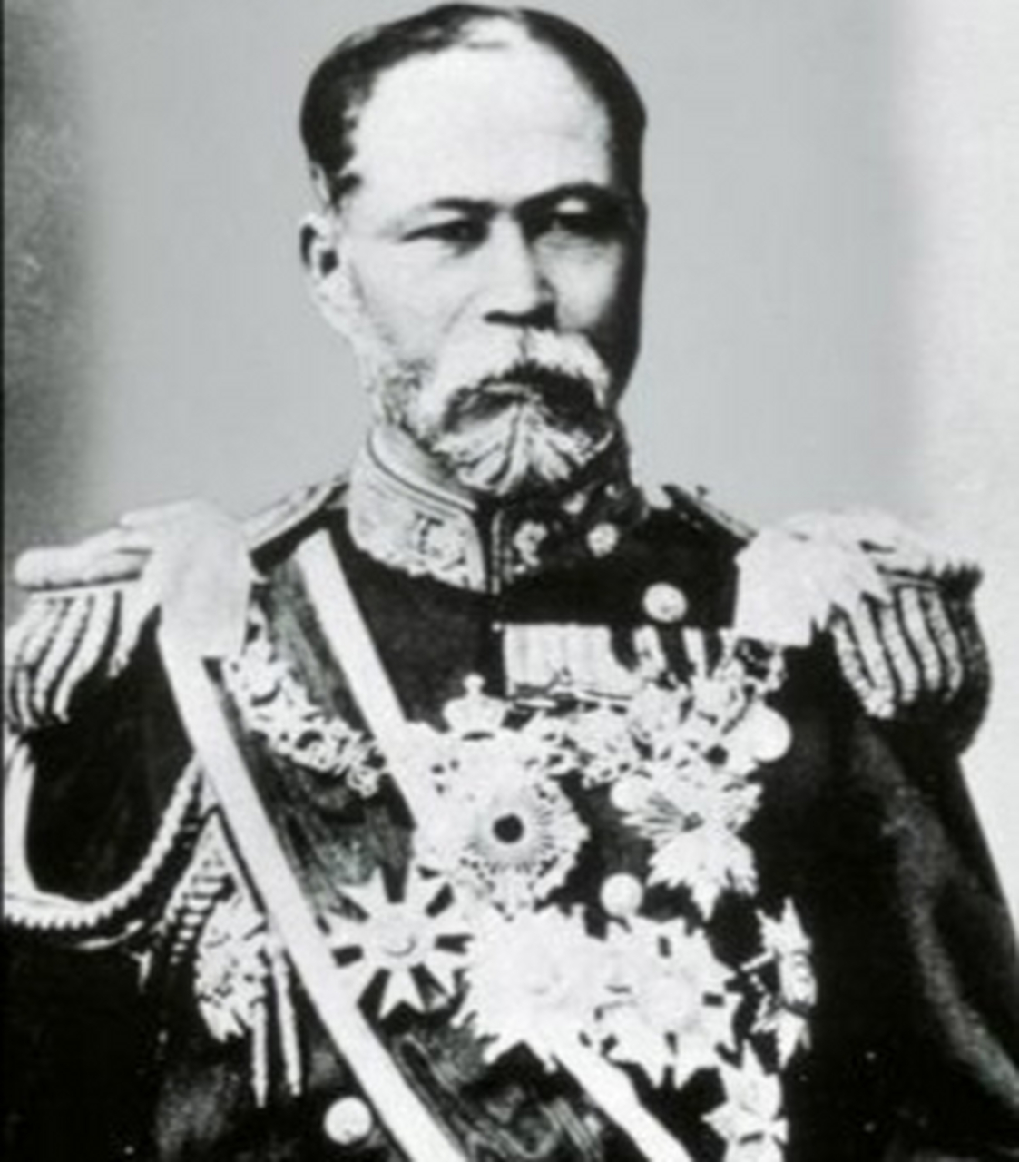 山本权兵卫(やまもと ごんべえ(1852年11月26日—1933年12月8日)