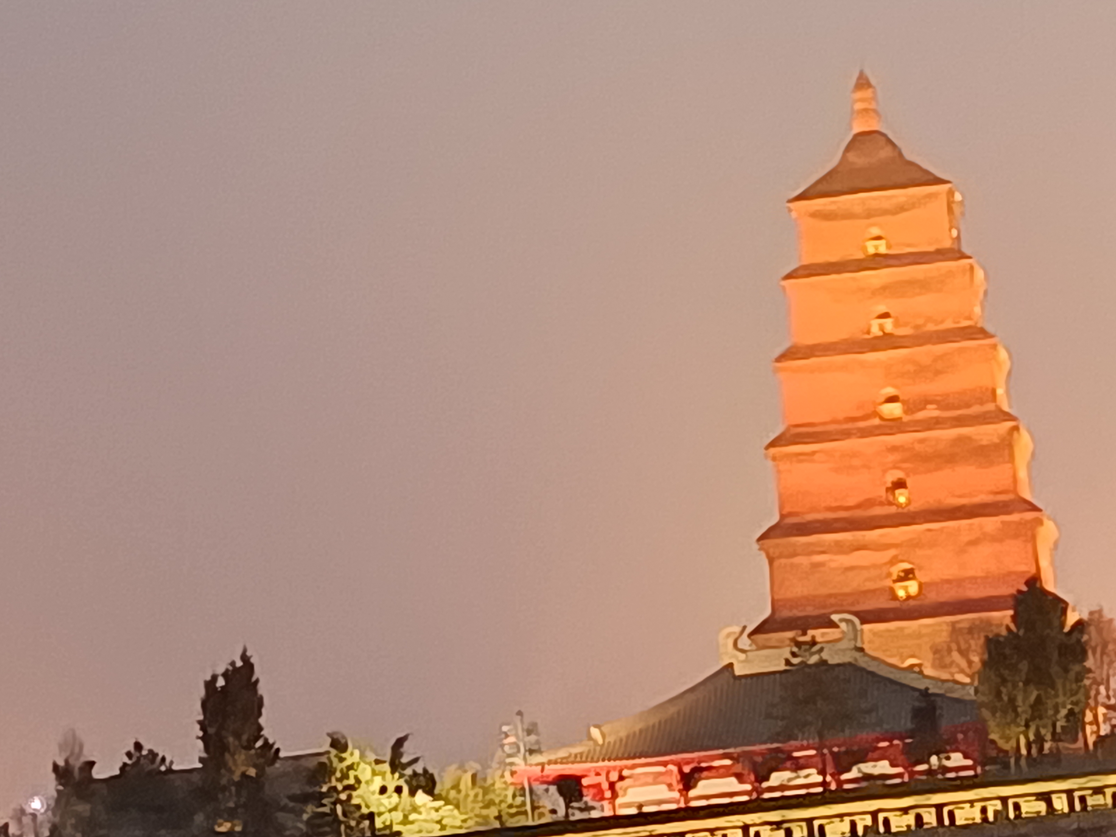 99 大雁塔夜景,美轮美奂.@米露爱吃甜品鸭的动态
