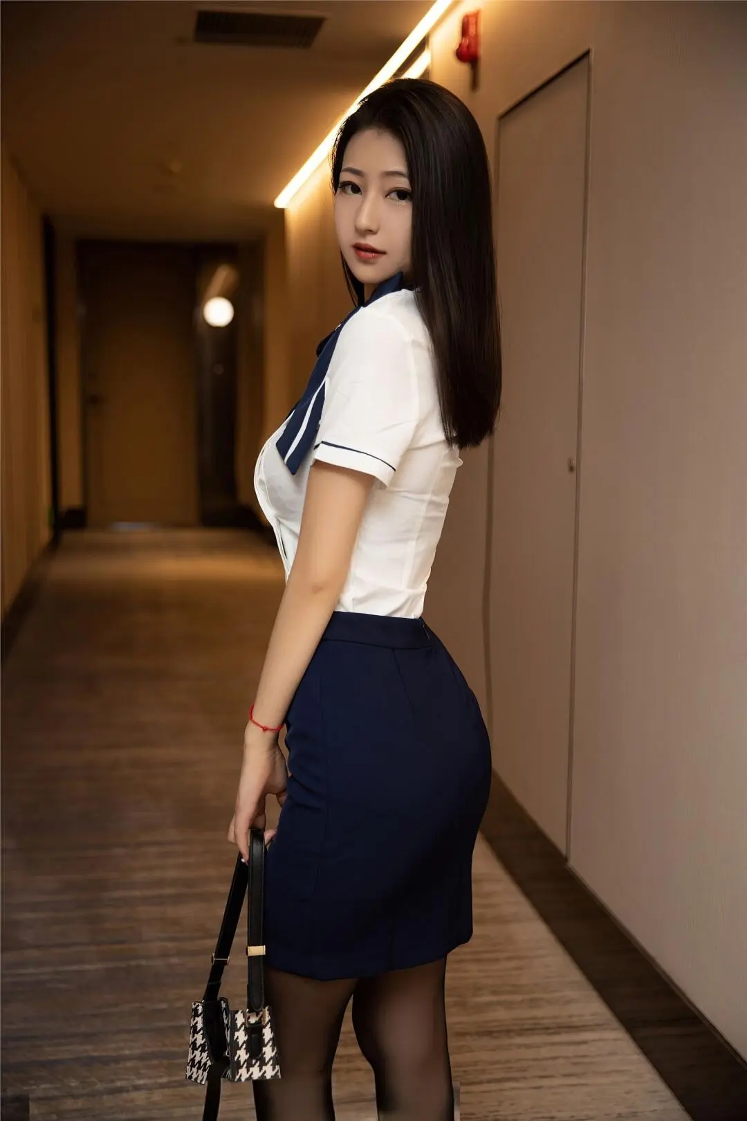 张本智和回应起诉