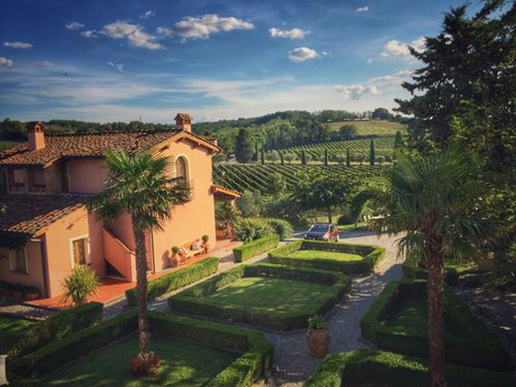 意大利有一个大区盛产葡萄酒,即托斯卡纳大区