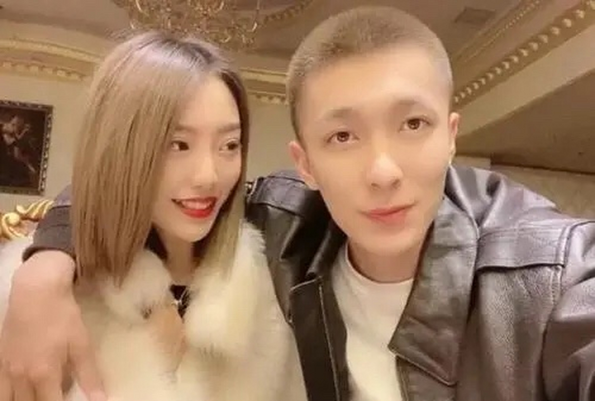 粉丝的网红五道口宏楠,日前因钓鱼触电身亡,留下疑似怀孕的女友刘倩楠