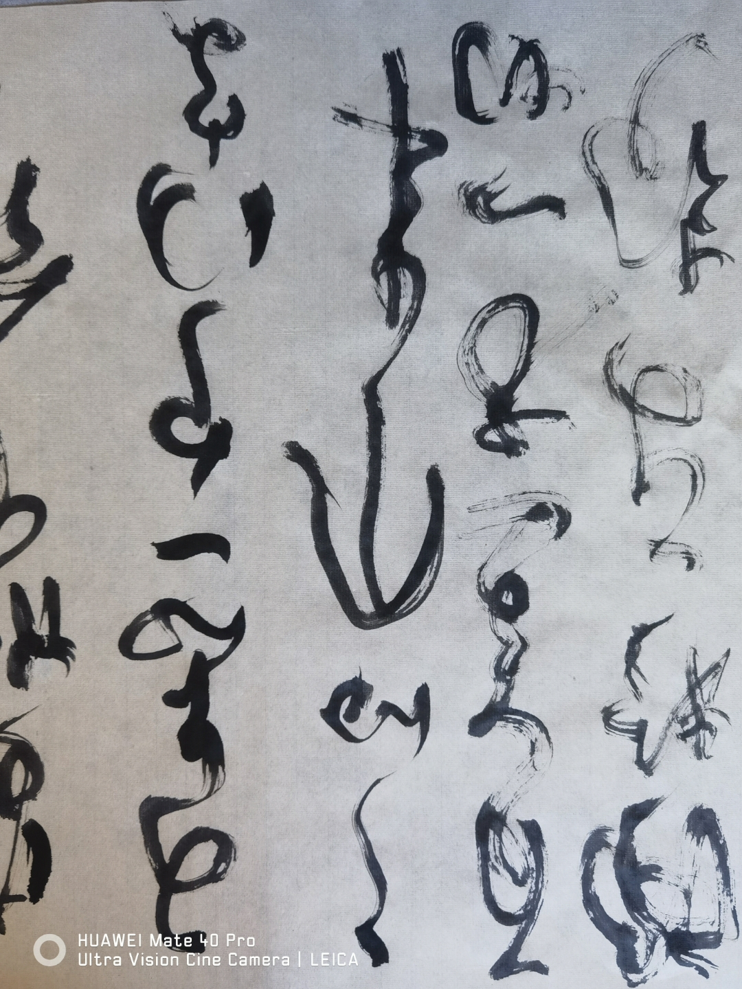 我们正等待一场盛宴的结束,安静多好,浮躁源自虚伪