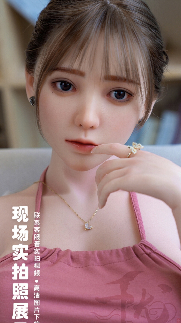 硅胶娃娃介绍:头部蜡像工艺制作,有光泽,不会掉妆,不易变形,眉毛,睫毛
