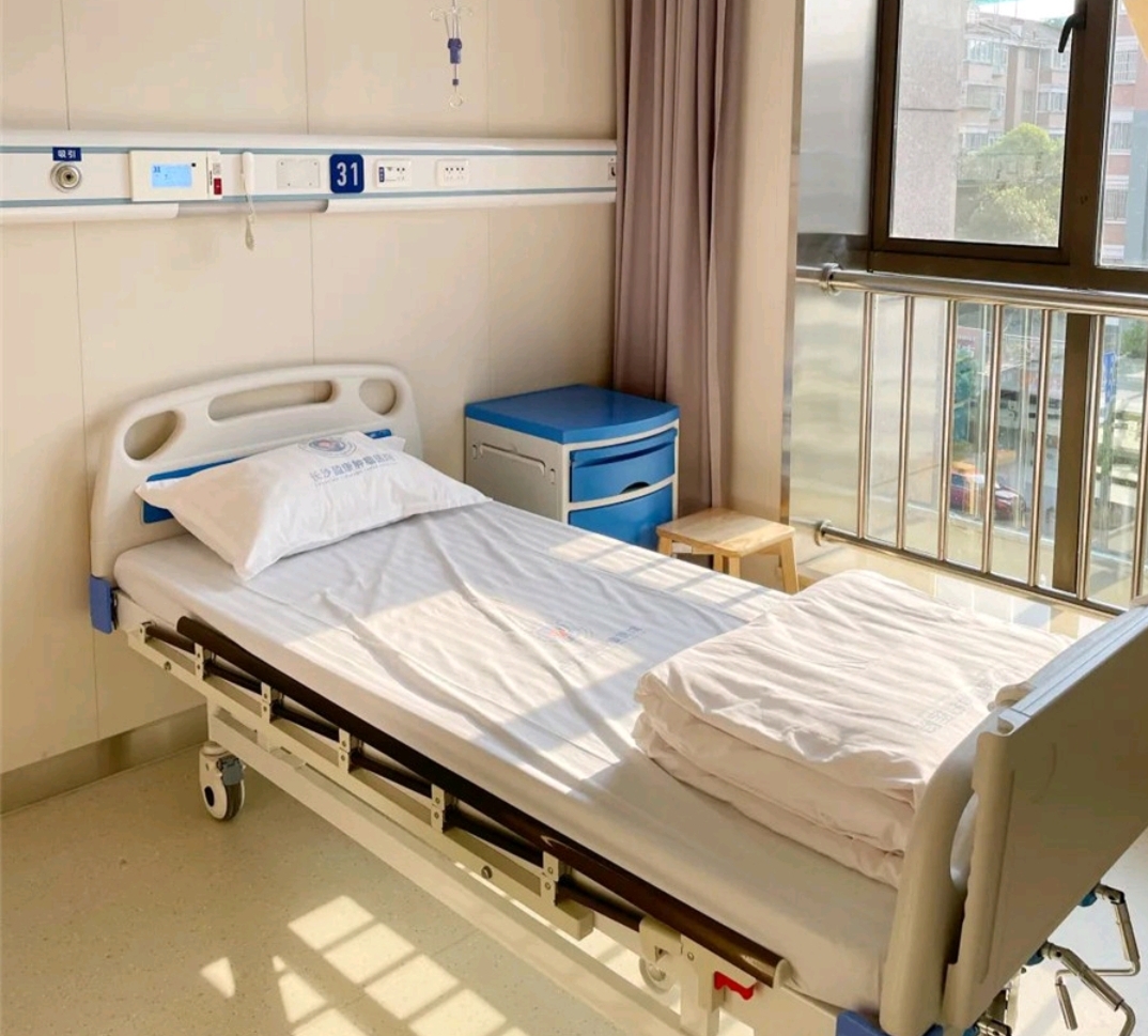 自从怀孕以后,姐夫一次也没碰过她.而且生完孩子两个月了,也没有碰她