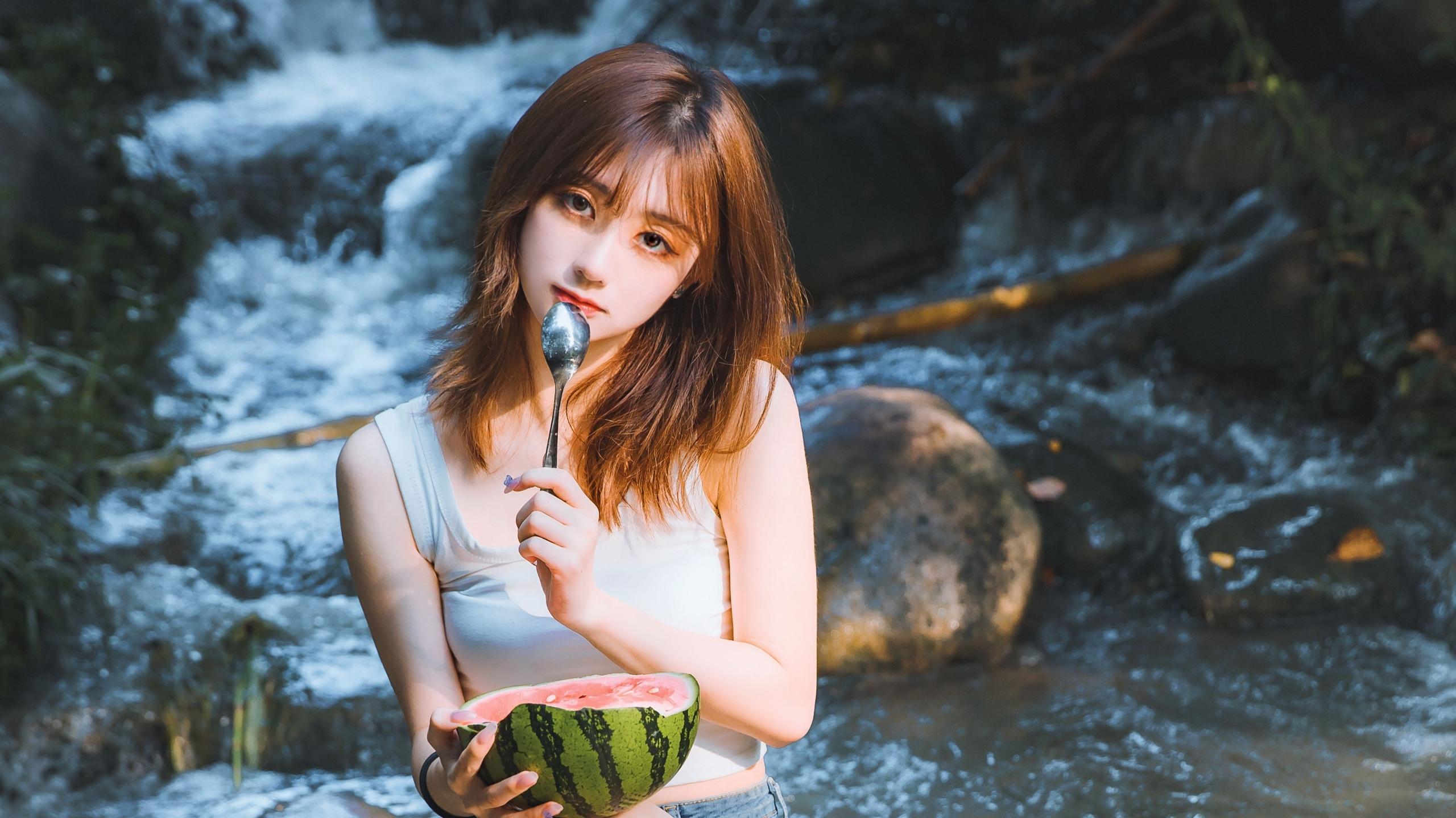 郑州的高温真是让人少女夏日美女美女性感美女美女图片少女美女图片