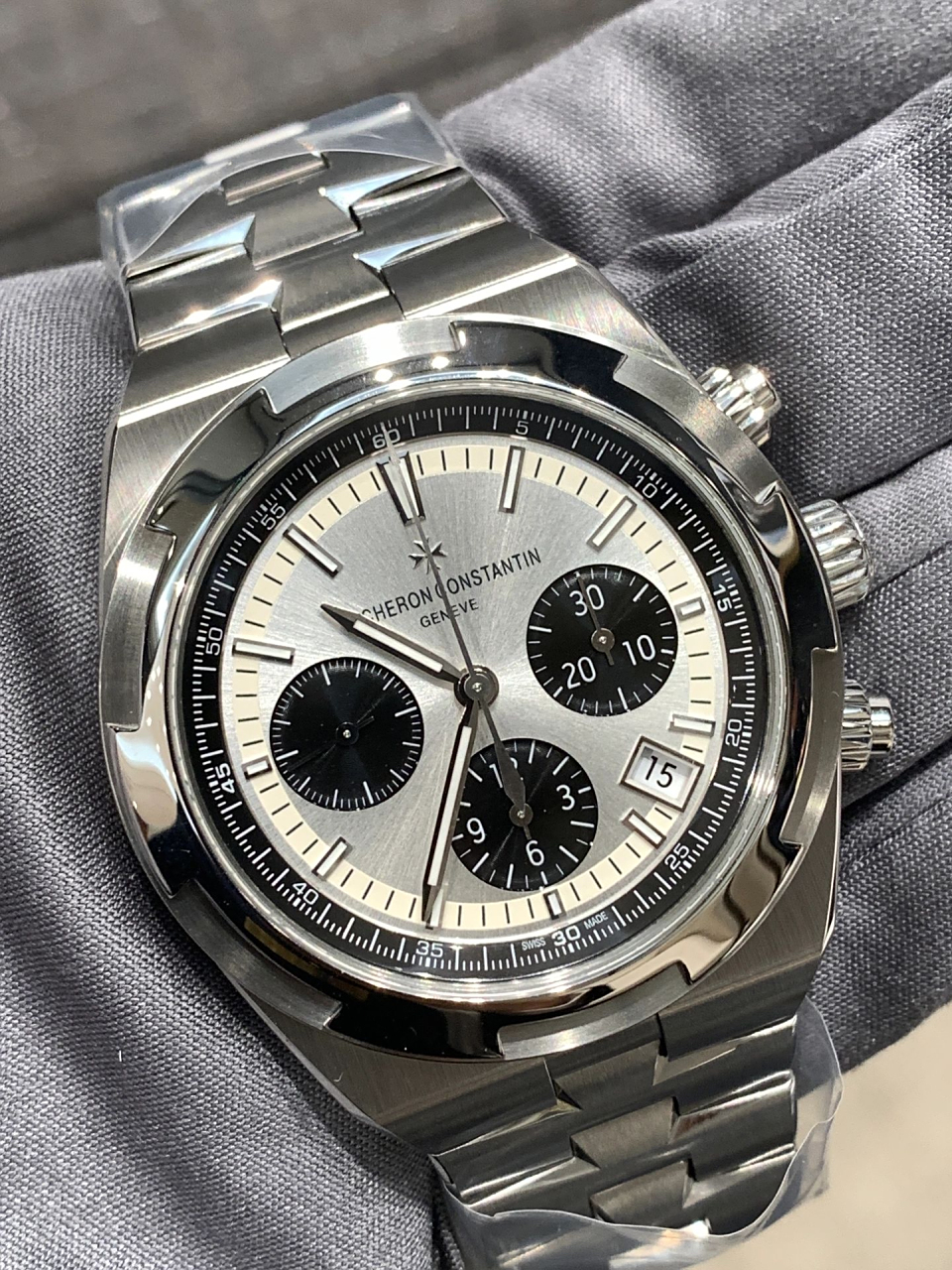 江诗丹顿熊猫盘!