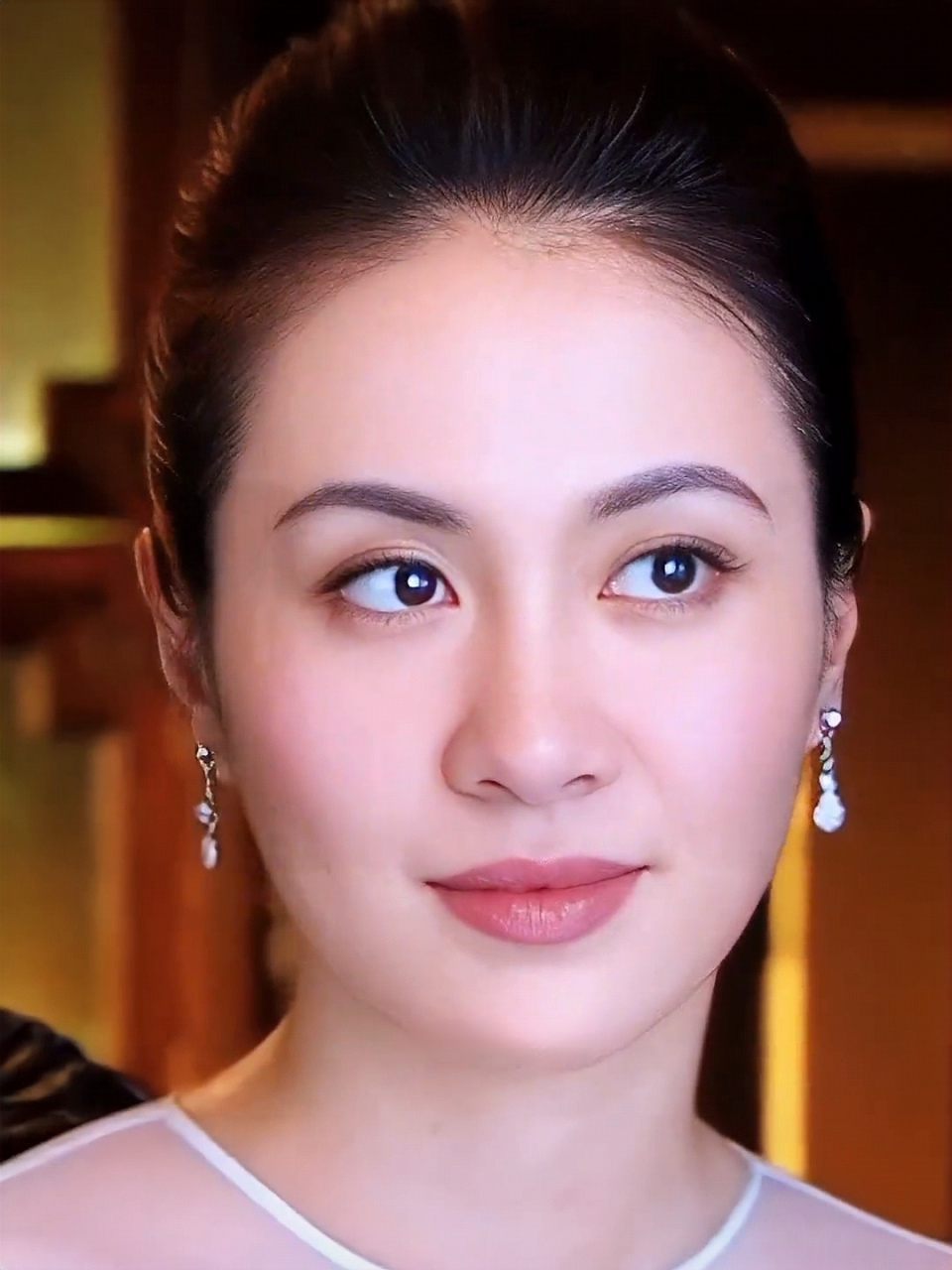 叶璇是中国知名的女演员,出品人,制片人.