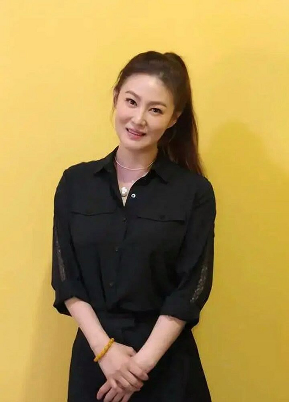 王思懿是中国台湾女演员兼模特,在演艺界颇具影响力.