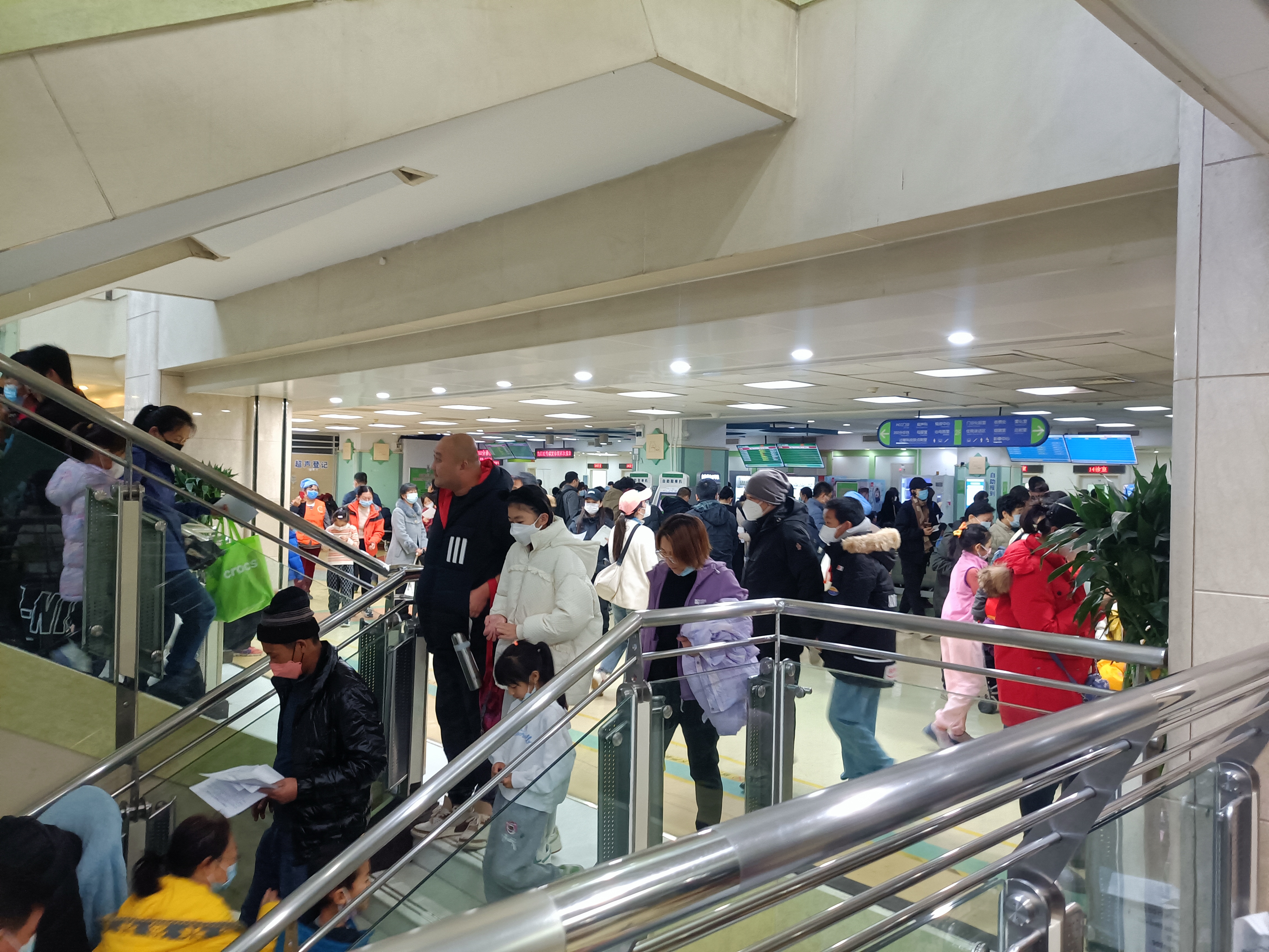 關于首都醫科大學附屬兒童醫院醫院跑腿代辦協助就診,就診引導號販子聯系電話——靠譜的代掛號販子的信息 關于首都醫科大學附屬兒童醫院醫院跑腿代辦協助就診,就診引導號販子聯系電話——靠譜的代掛號販子的信息