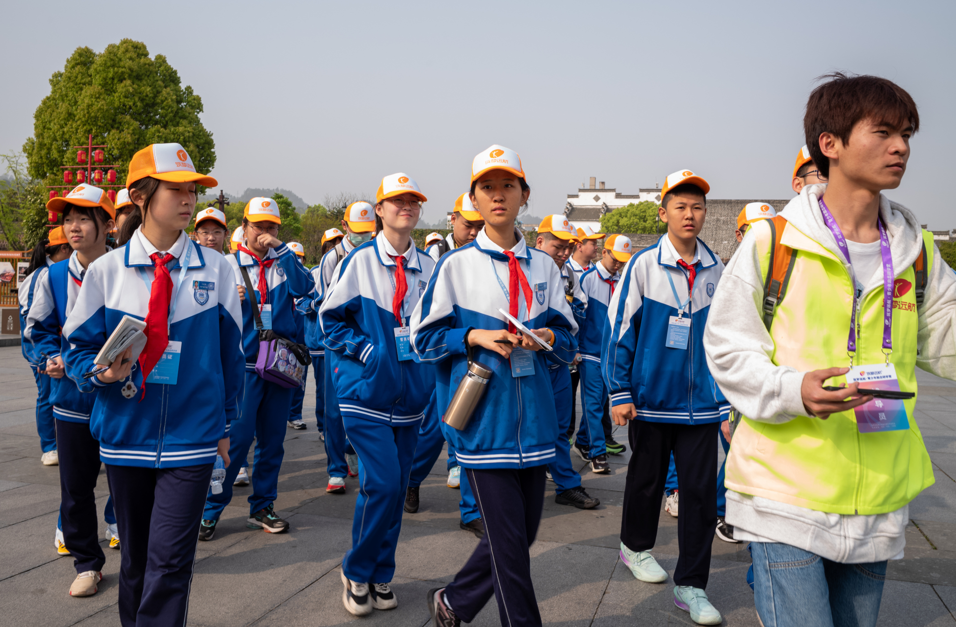 高中生春游照片图片