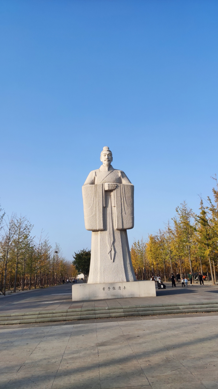 记录我的周末时光# 下午又去了张清丰孝道园,里面真是太大了,景色
