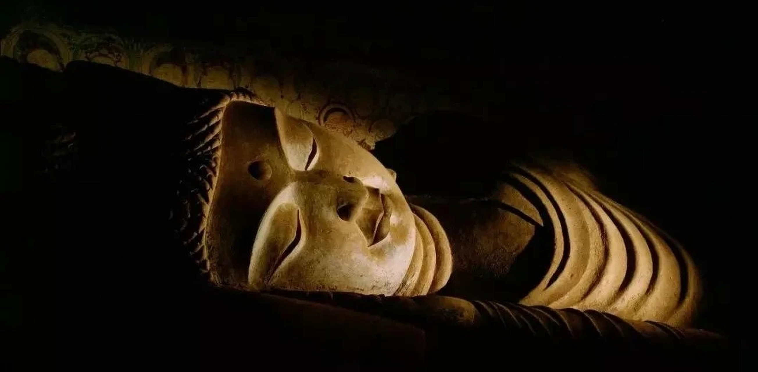 世界文化遗产# 莫高窟158窟中唐彩塑涅槃卧佛像