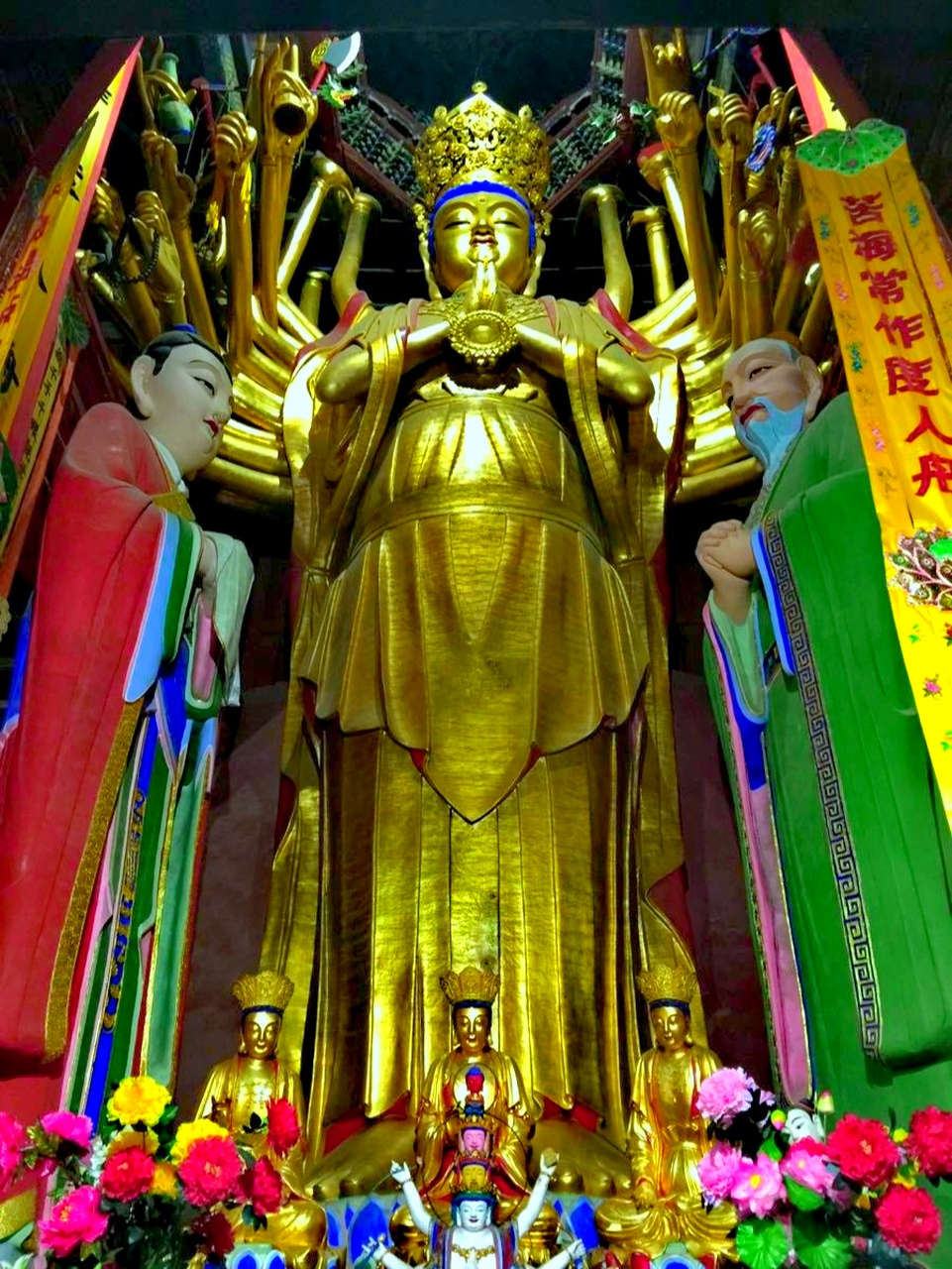 金阁浮空——五台山金阁寺.