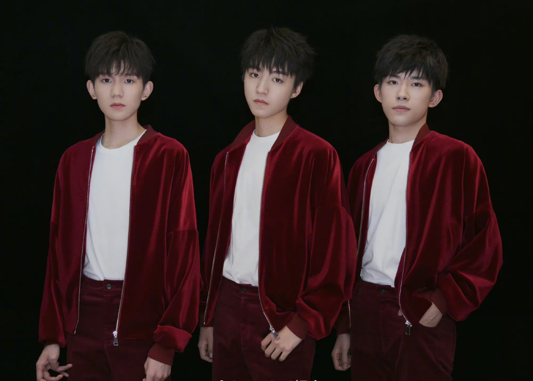 tfboys十周年演唱会终于正式官宣了,换句话说,三小只头像的battle也