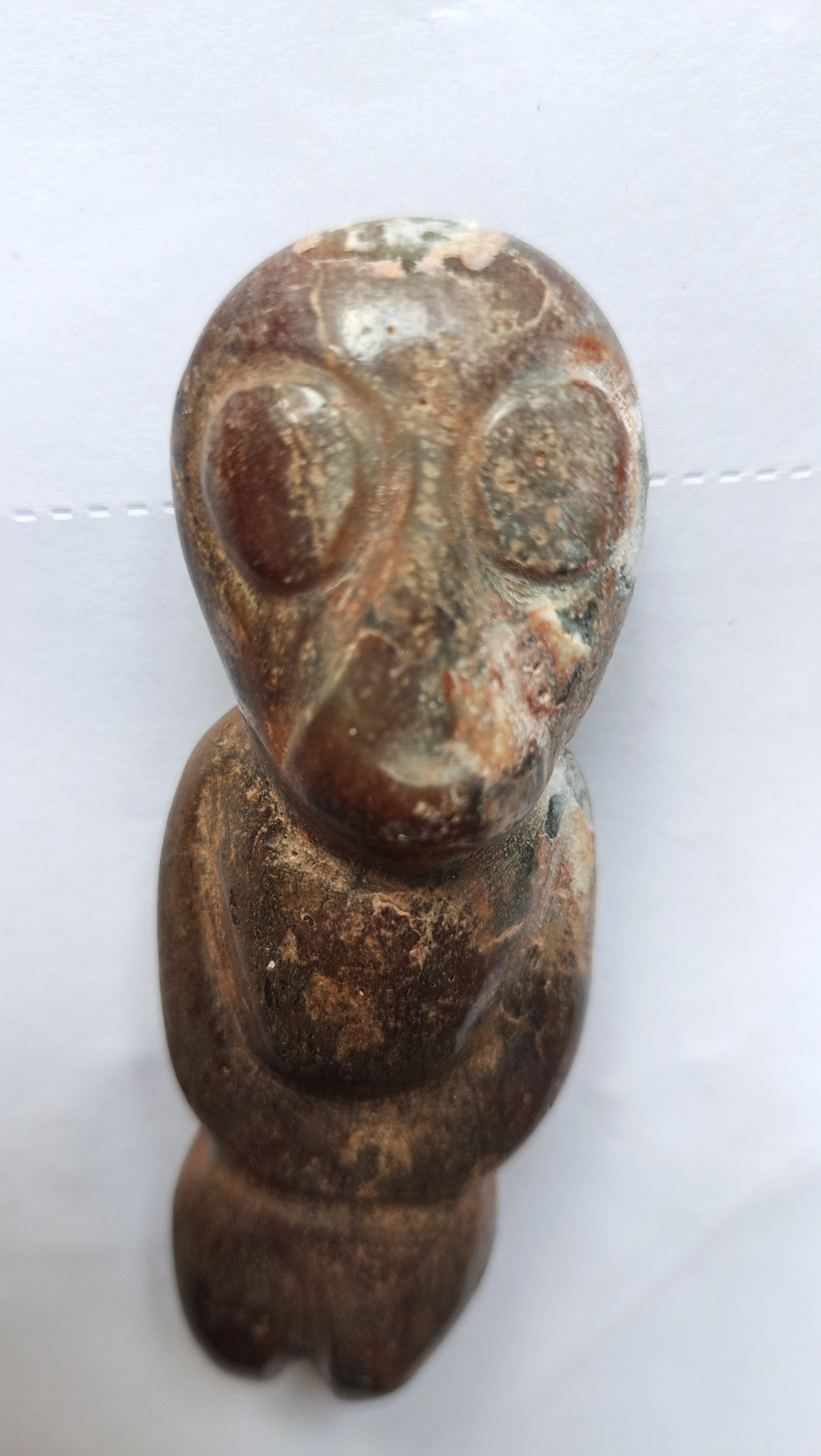 6000年文化期的玉人