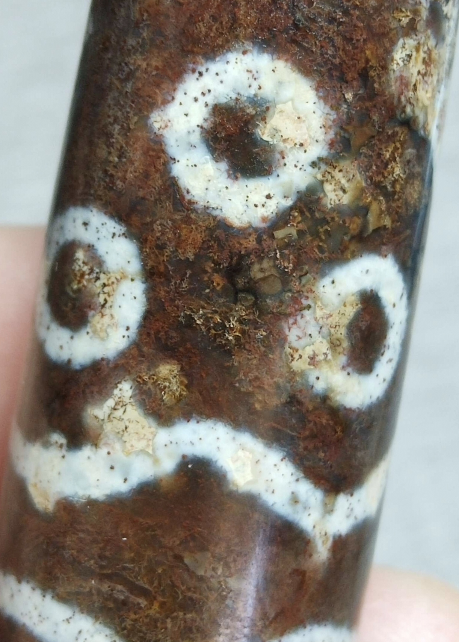 硬度最大的天然宝石(硬度最大的天然宝石排名) 第2张