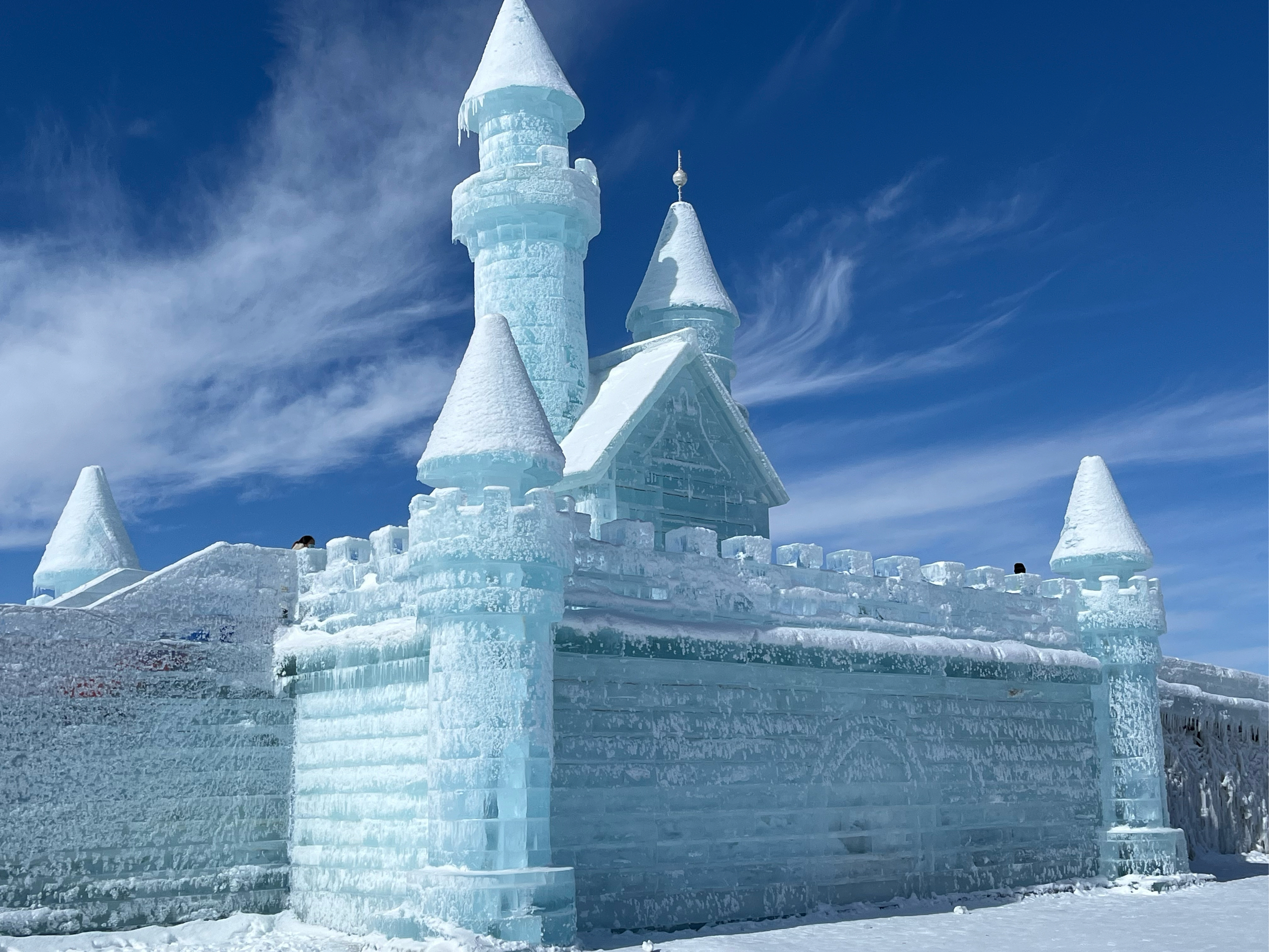 亮子沟冰雪世界图片