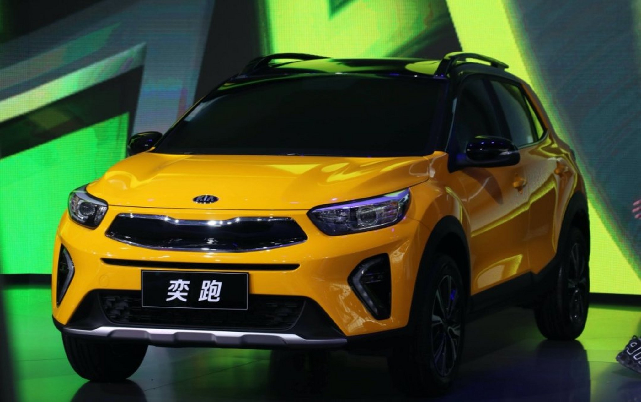 98万起,这台合资品牌的suv值得买吗?】东风悦达起亚 奕跑车辆价格:6.