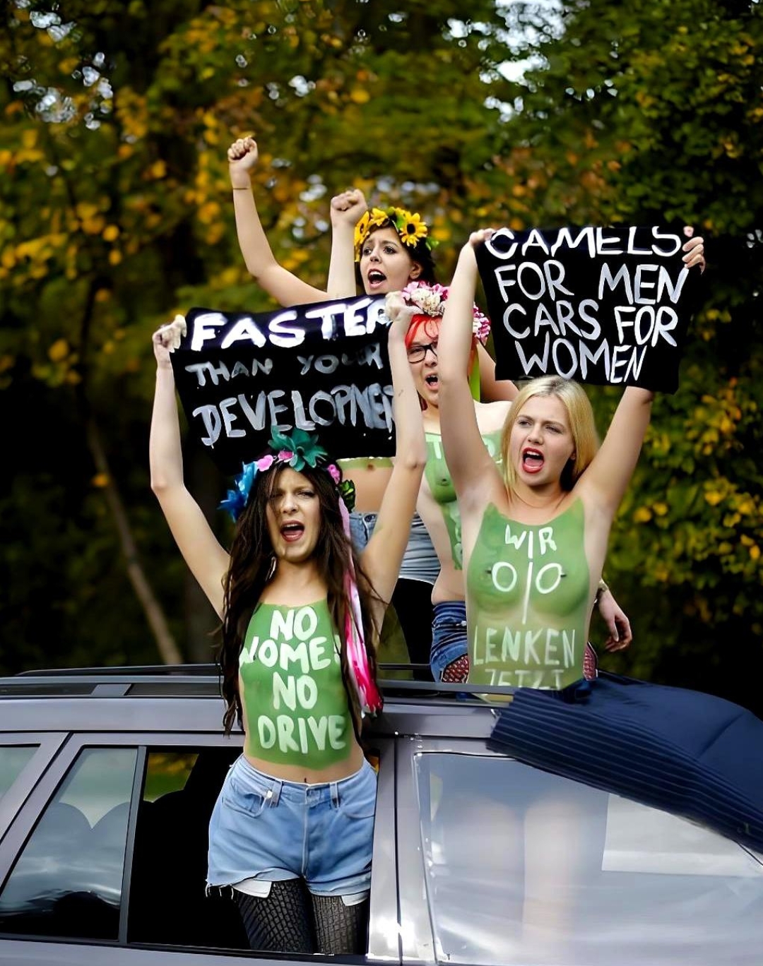 我觉得我们应该尊重女性的意愿,不应该违背他们的意志,她们要男女平等