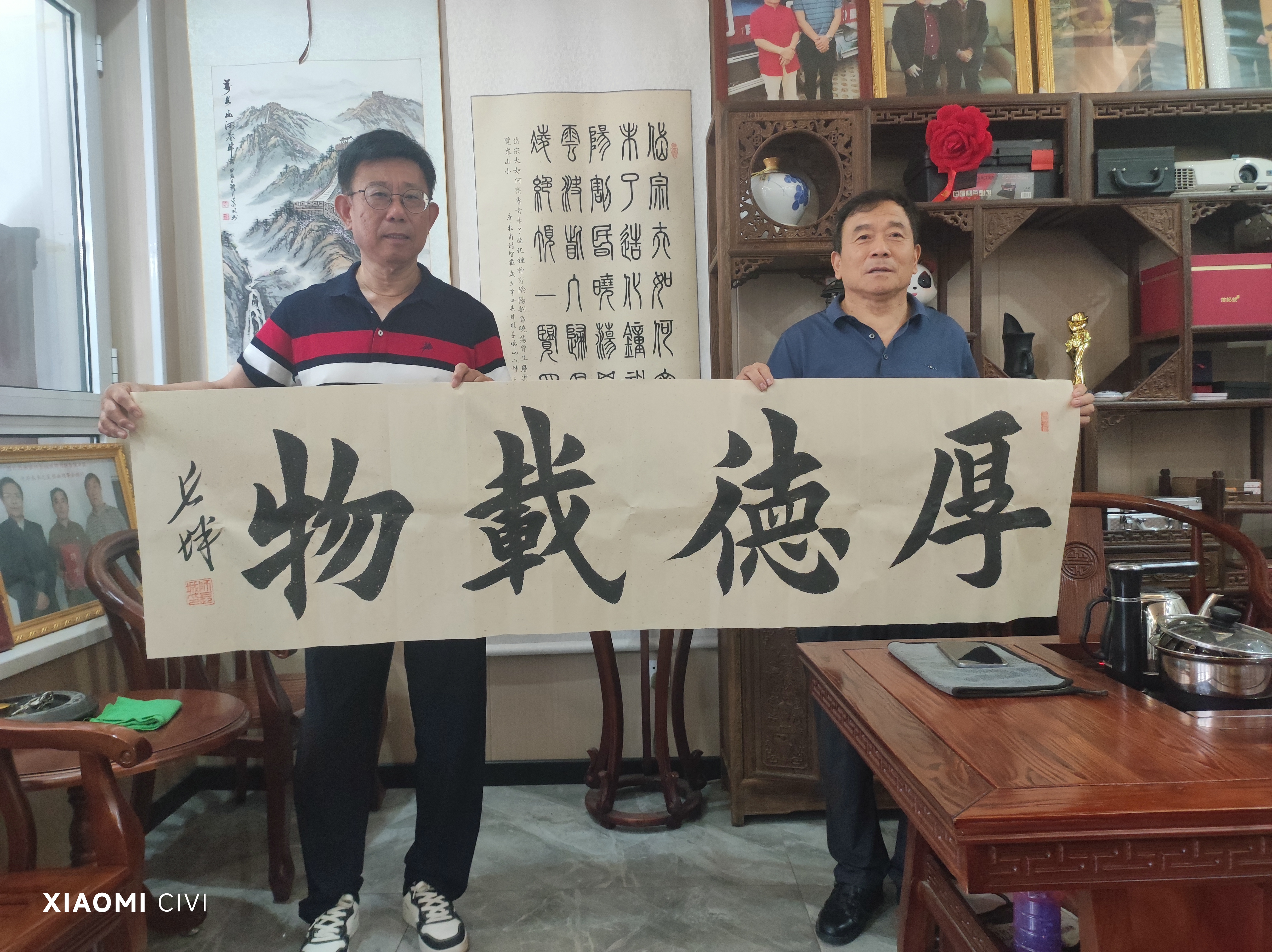 七月的白云湖,百亩荷塘正盛