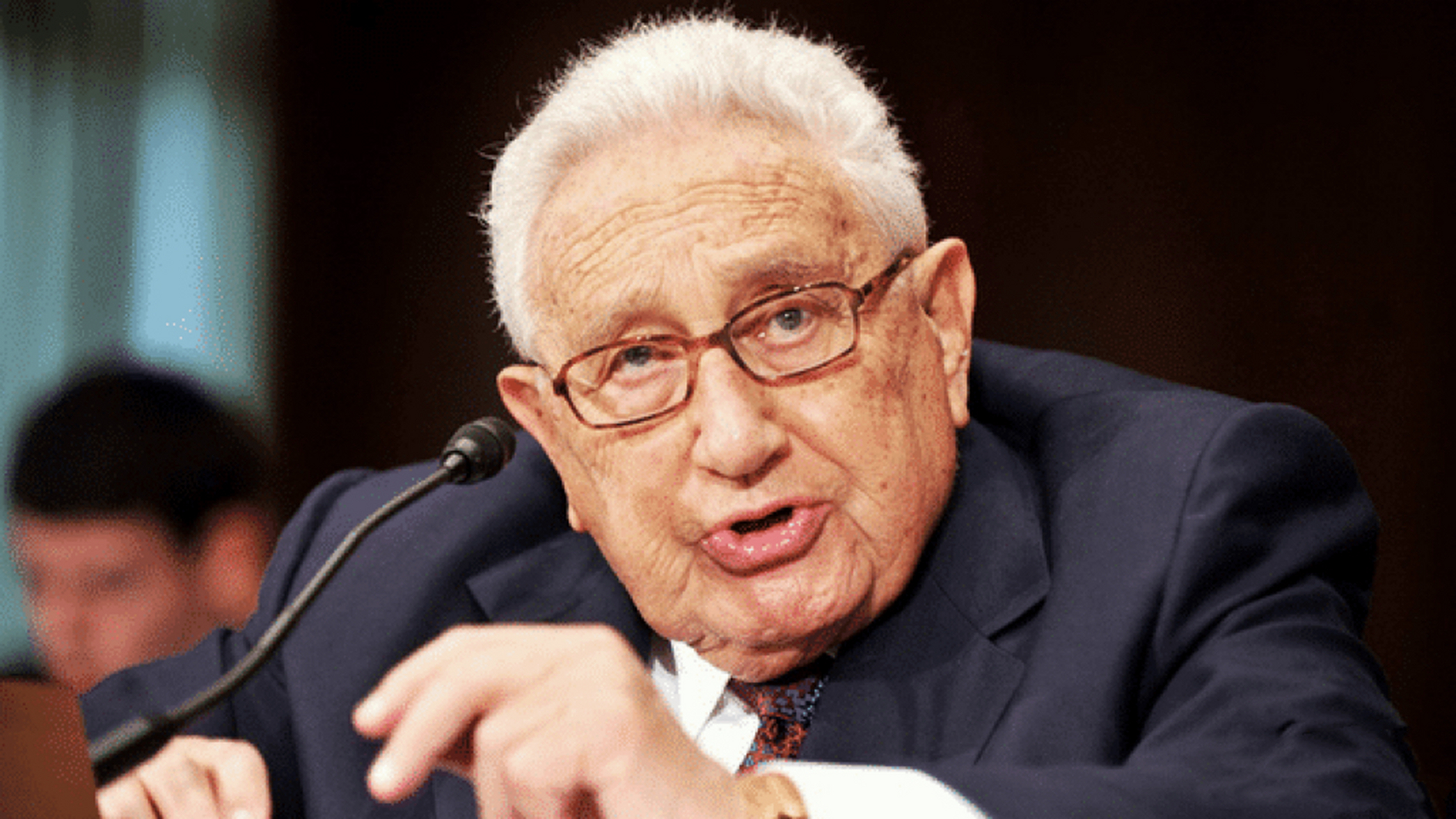 基辛格说:美国不能同时与中国和俄罗斯为敌,或者与俄罗斯联手对付中国