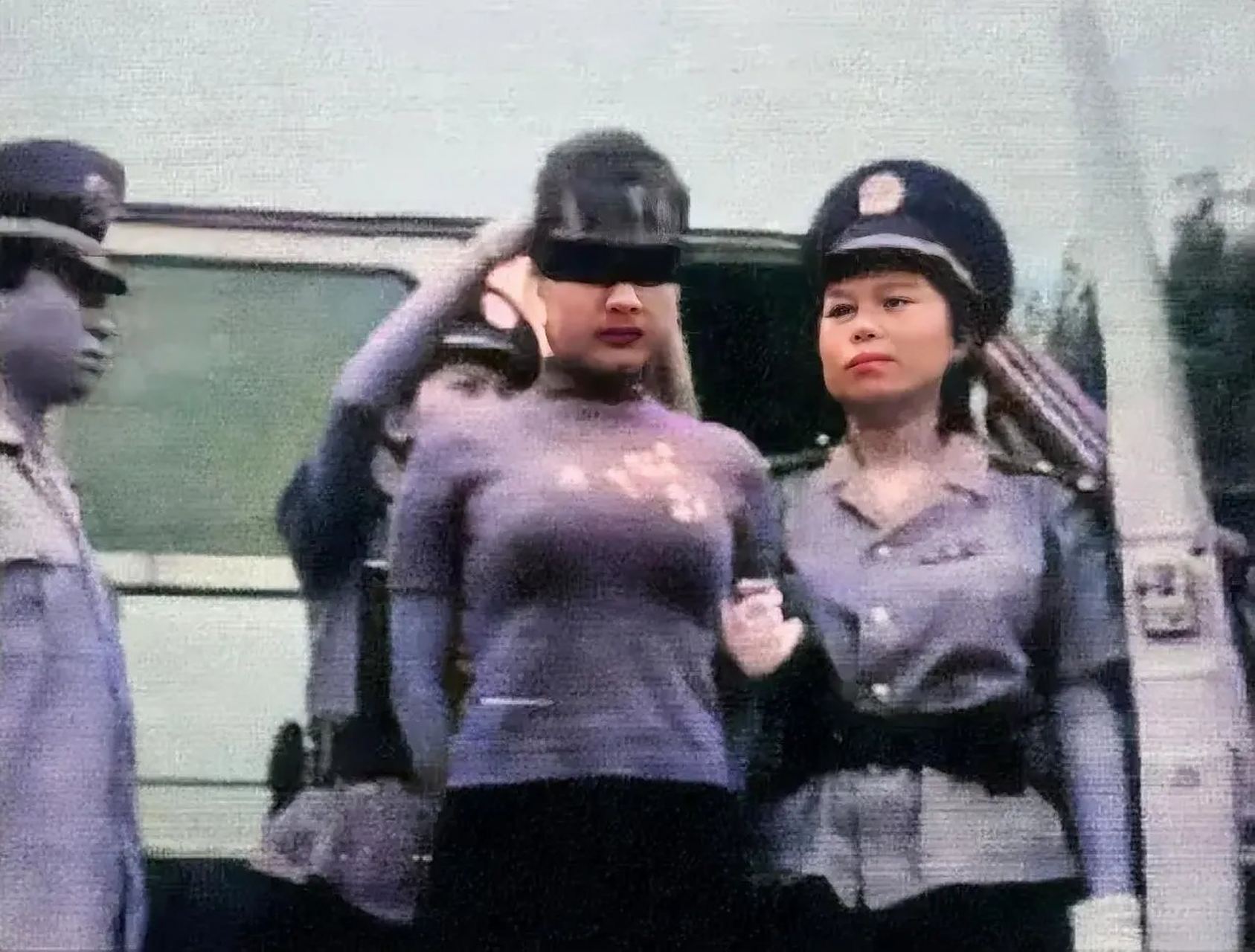 1996年,一位女犯因贩毒罪名被判处死刑