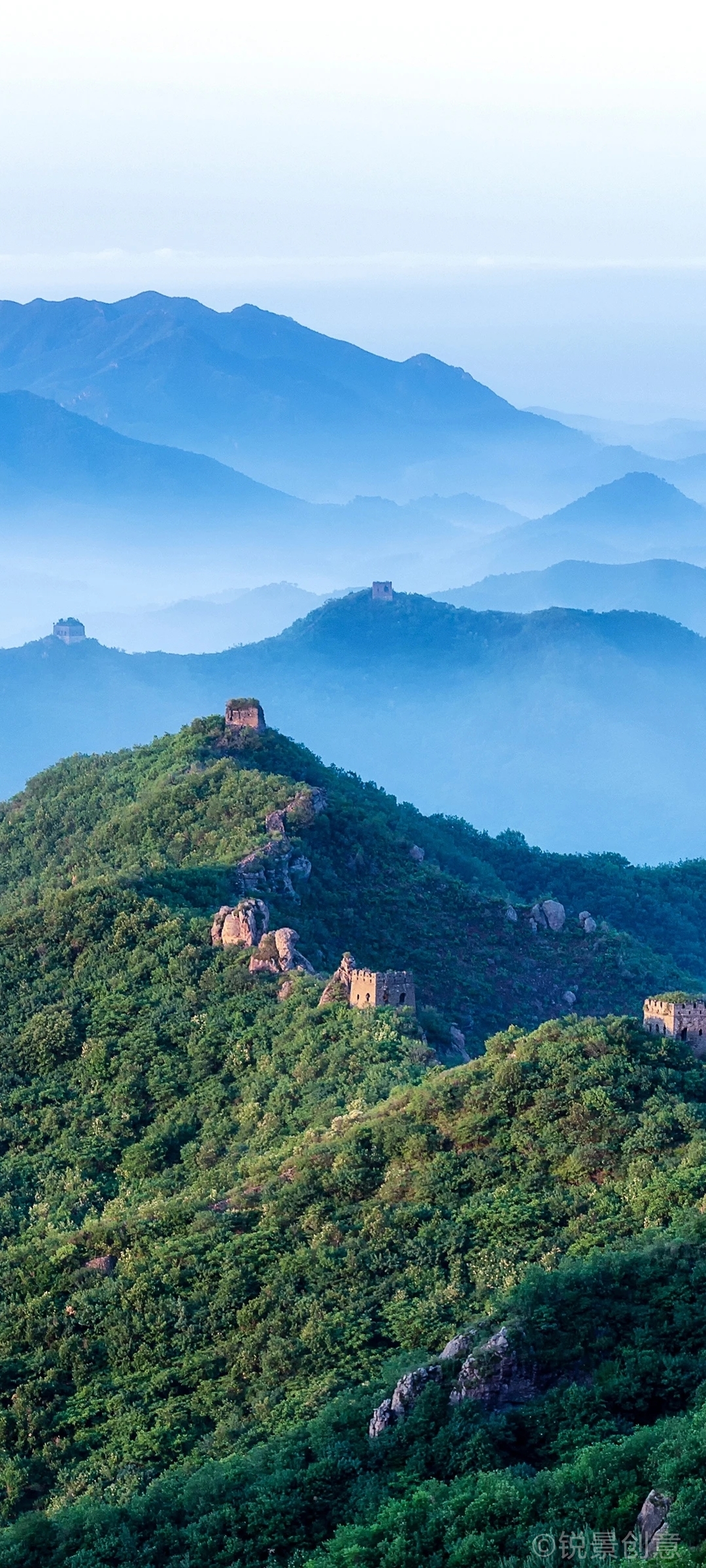 大自然以其无尽的画卷,诉说着自然的大气磅礴之美