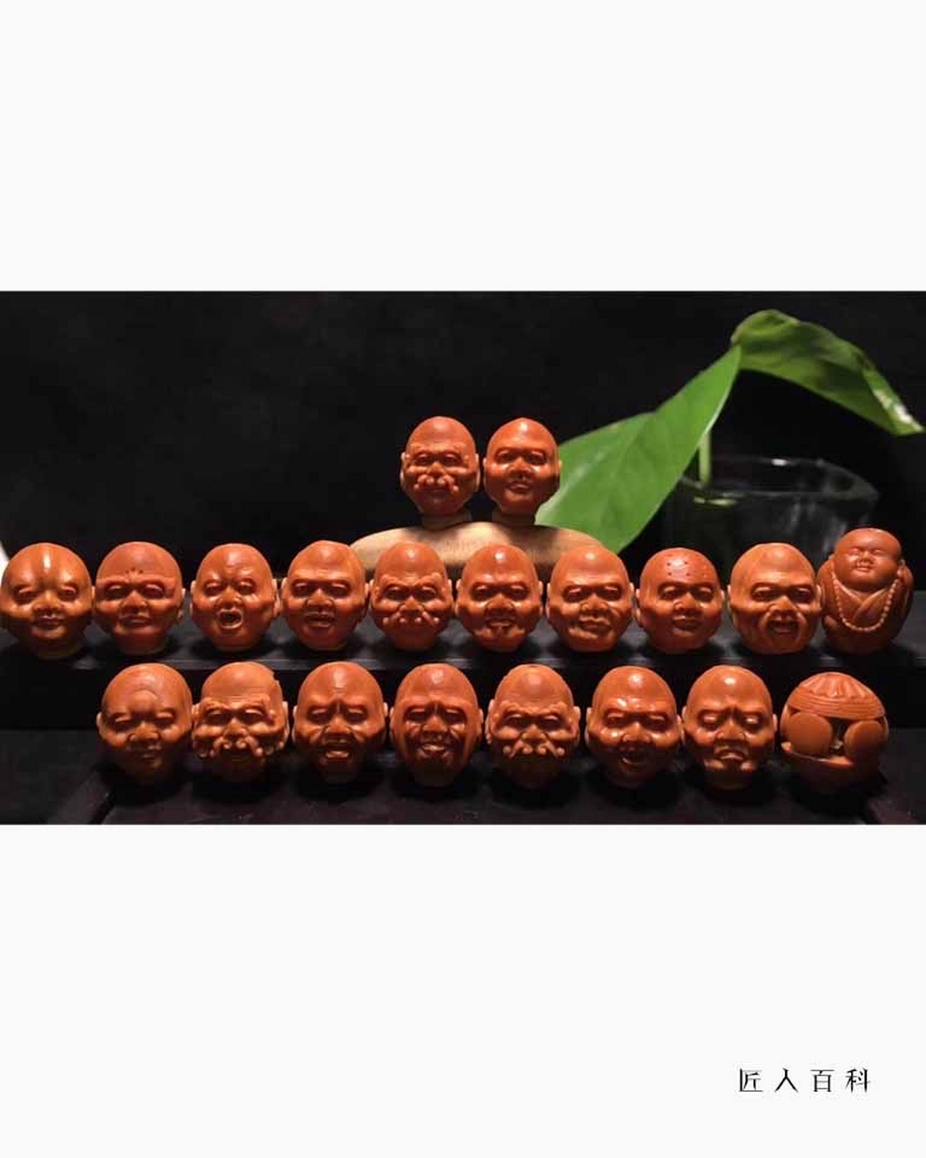 英子核雕,原名赵瑛,江苏苏州人.