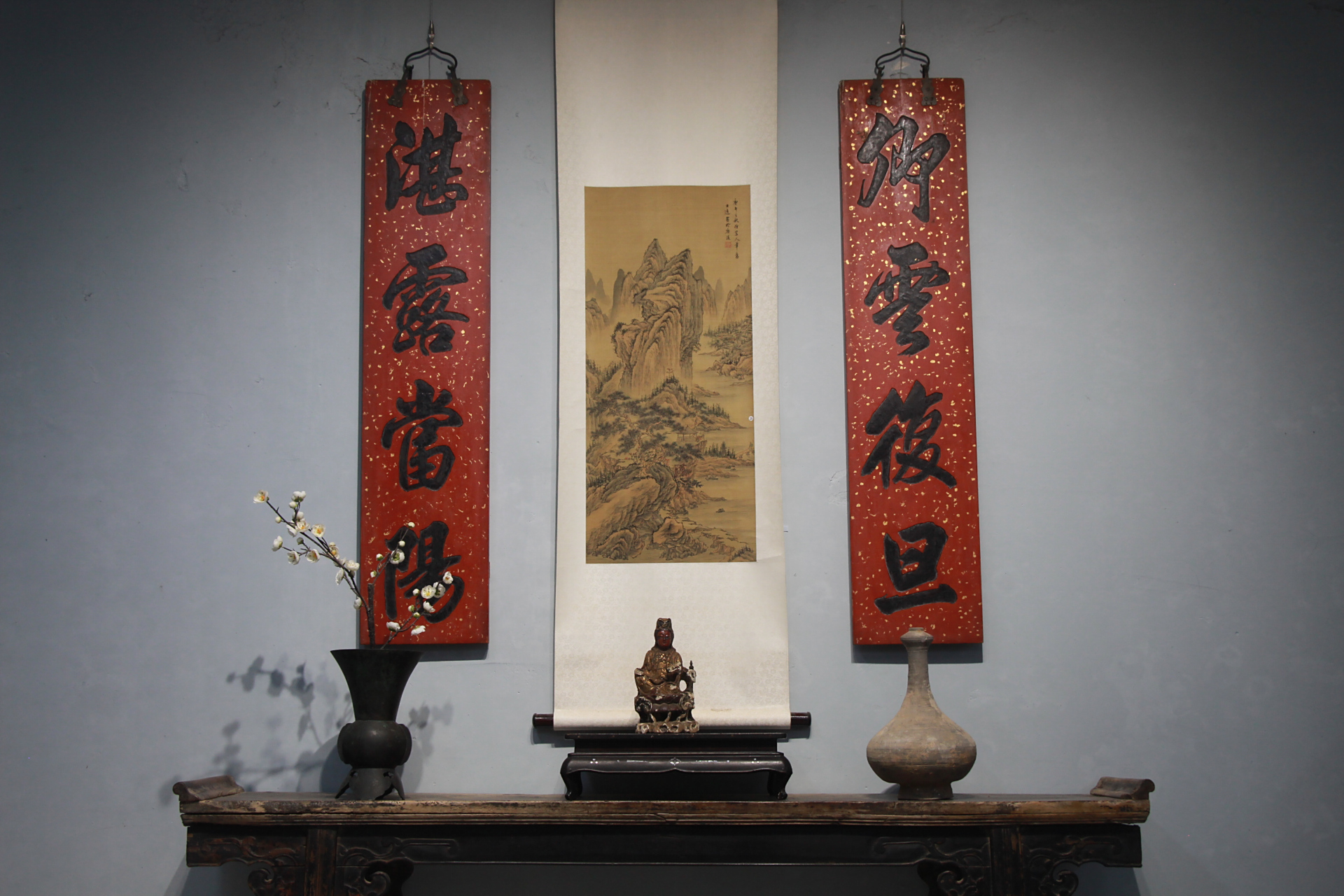 "卿云复旦,湛露当阳" 楠木 | 清代匾额 卿云烂兮,乣缦缦兮; 日月光华